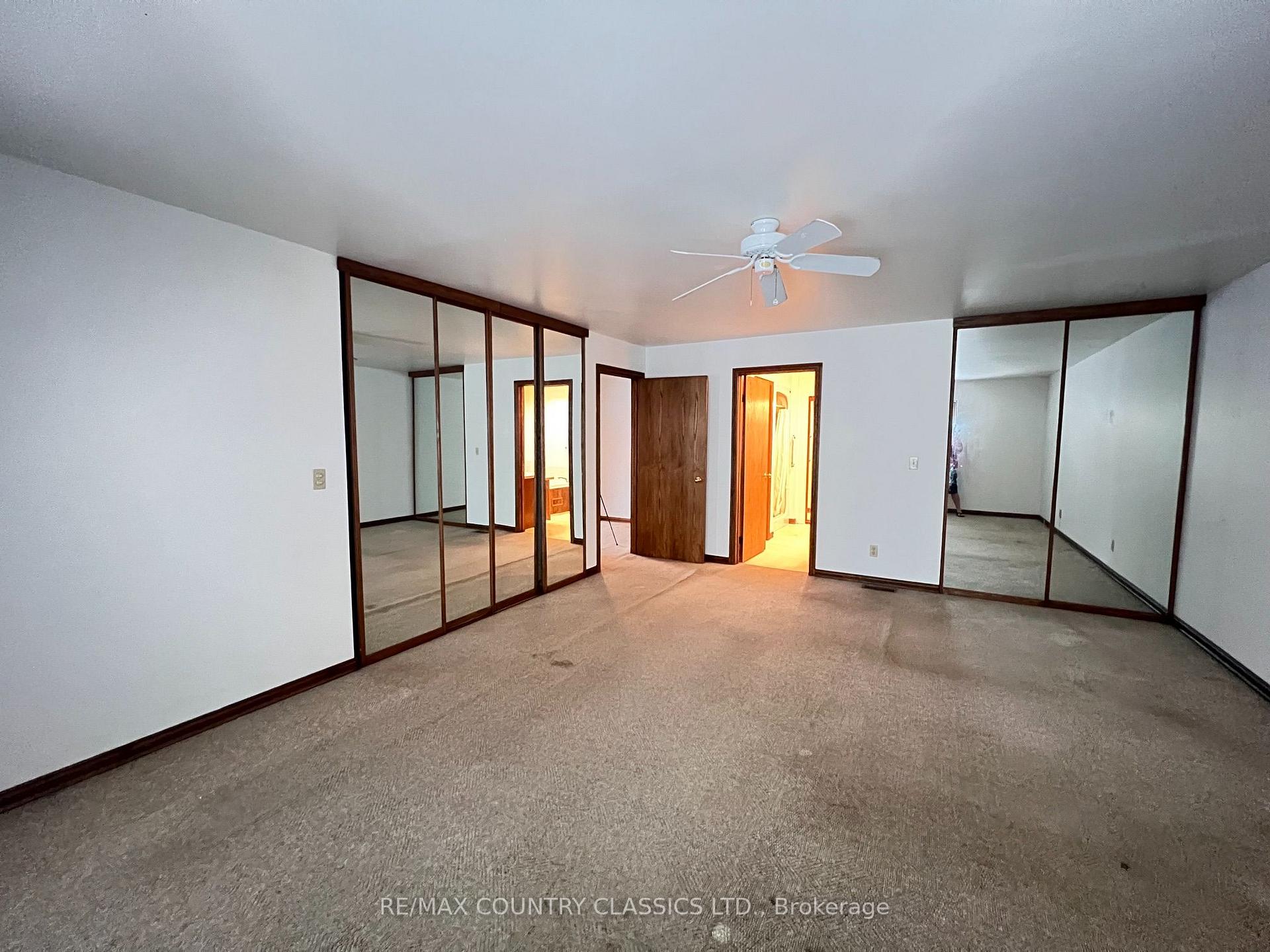 Photo 14 of 10 - 12 Flint Avenue, Bancroft, Bancroft Ward — HOMEH