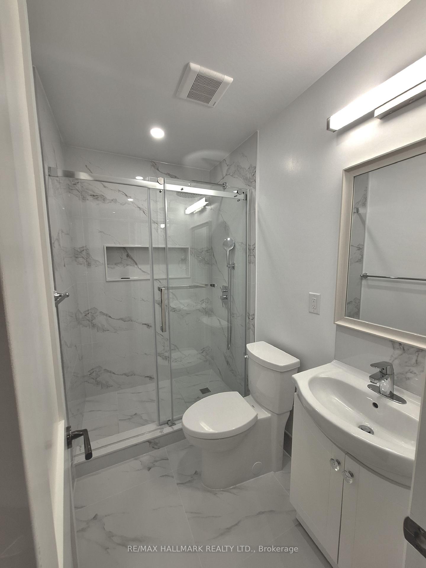 Photo 24 of Unit LOWER, 38 Harrison Avenue, Mississauga, Port Credit — HOMEH