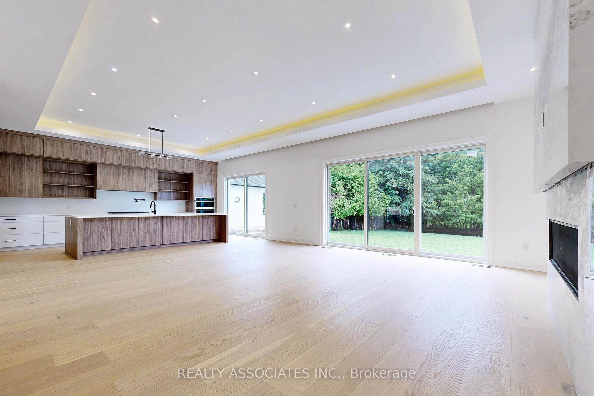 Photo 10 of 32 Cossar Avenue, Aurora, Aurora Highlands — HOMEH