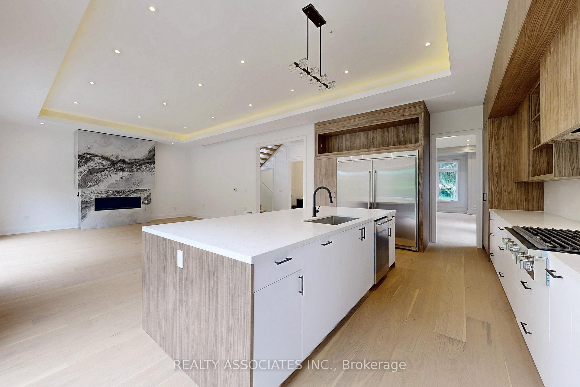Photo 15 of 32 Cossar Avenue, Aurora, Aurora Highlands — HOMEH