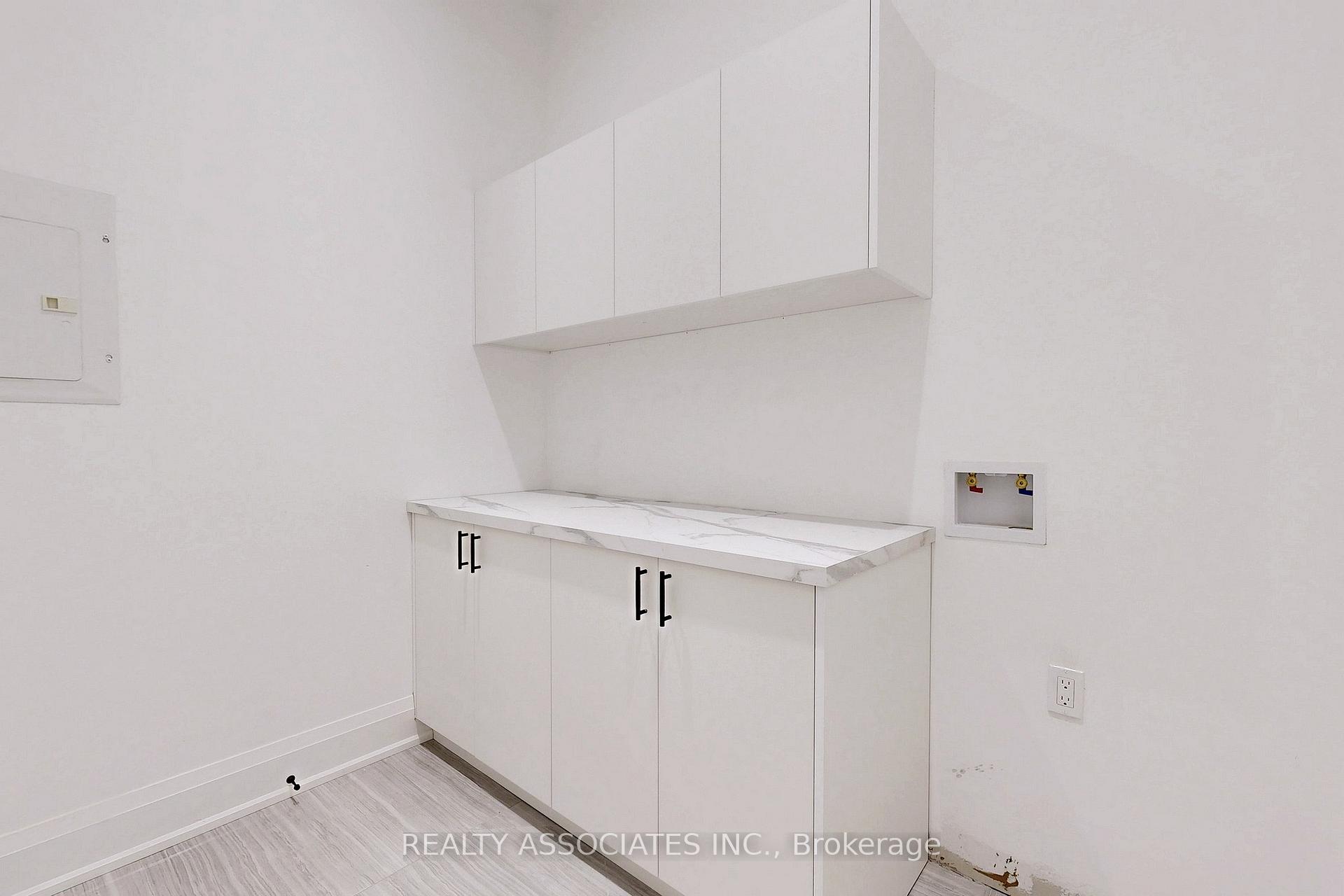 Photo 20 of 32 Cossar Avenue, Aurora, Aurora Highlands — HOMEH
