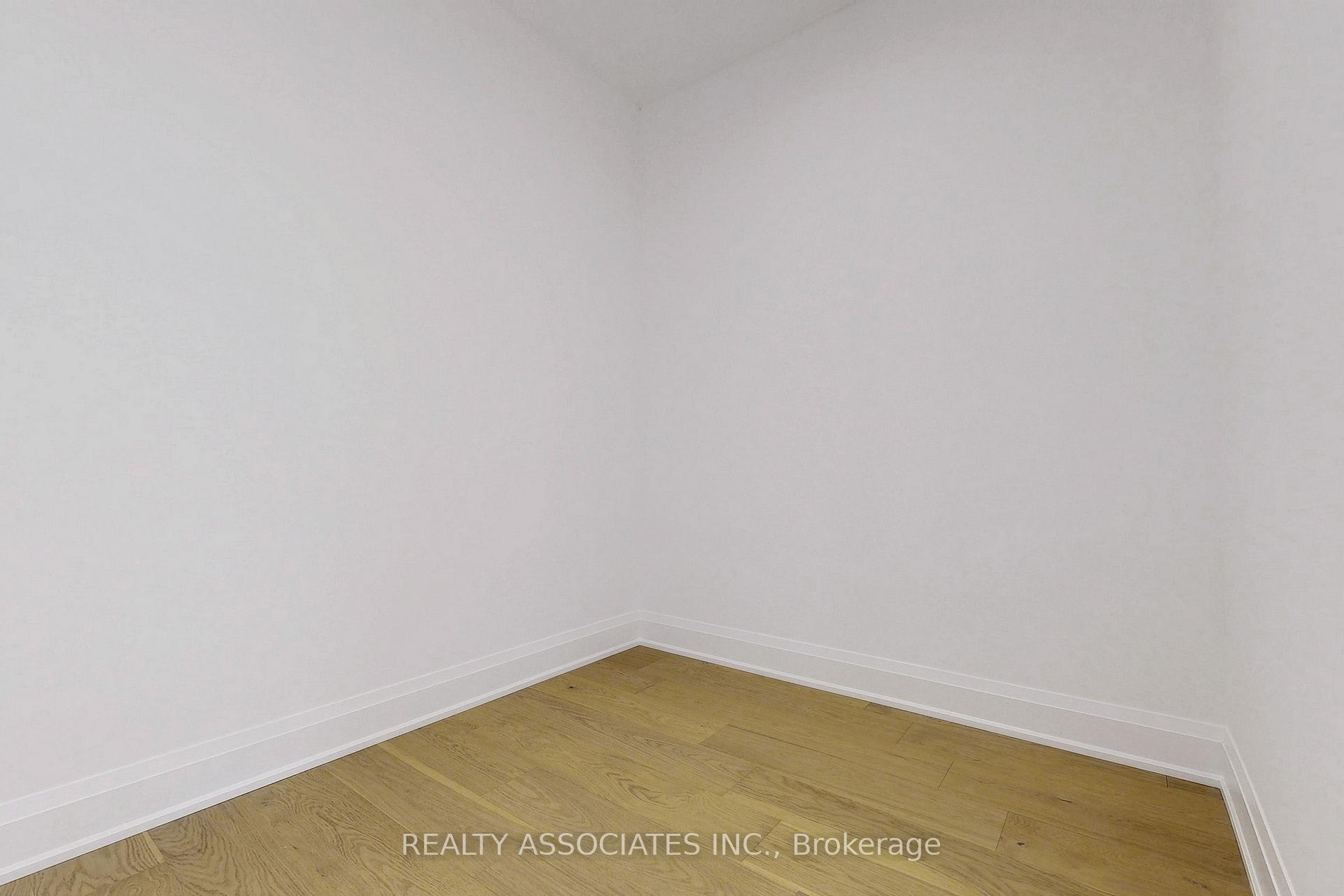 Photo 25 of 32 Cossar Avenue, Aurora, Aurora Highlands — HOMEH