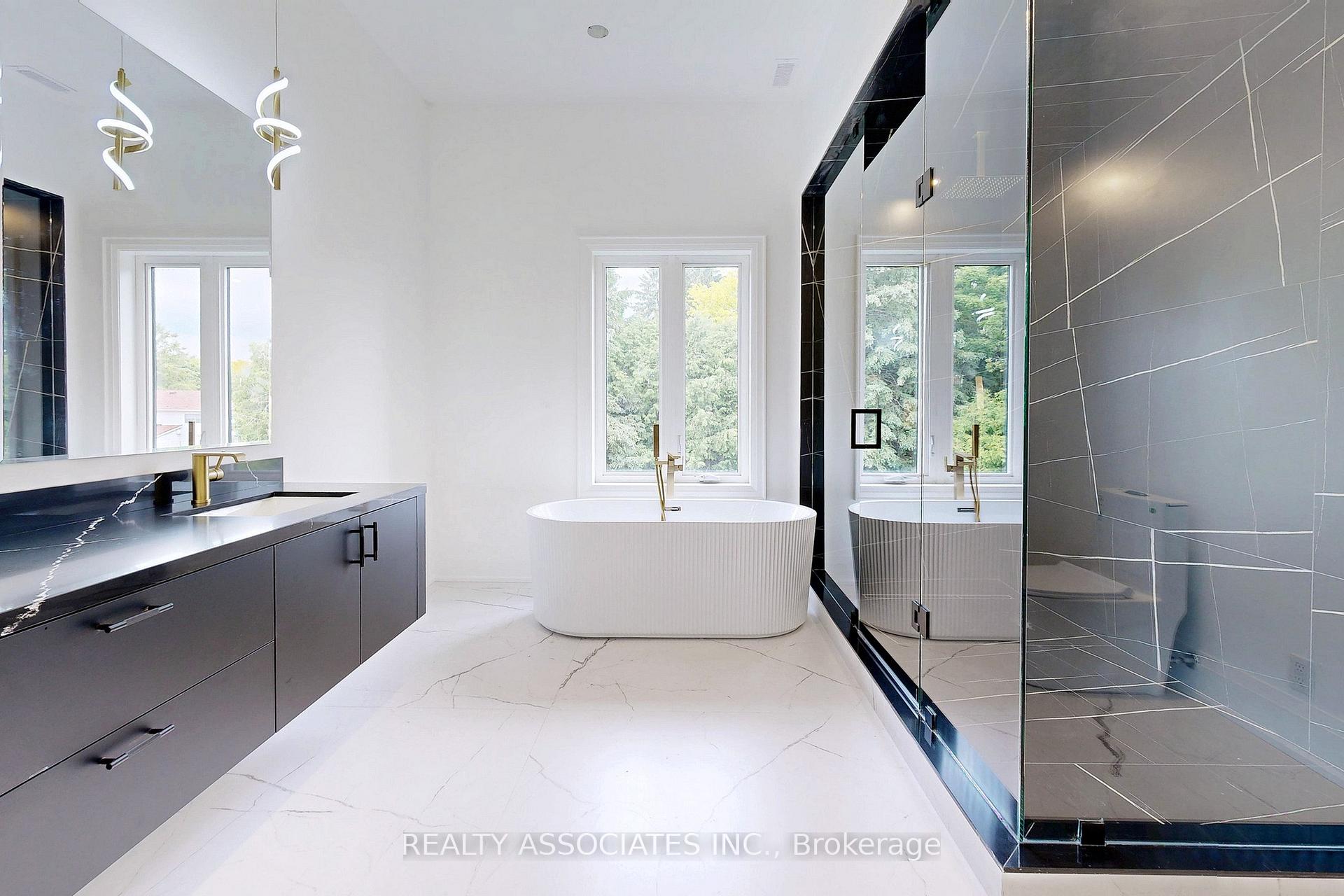 Photo 28 of 32 Cossar Avenue, Aurora, Aurora Highlands — HOMEH