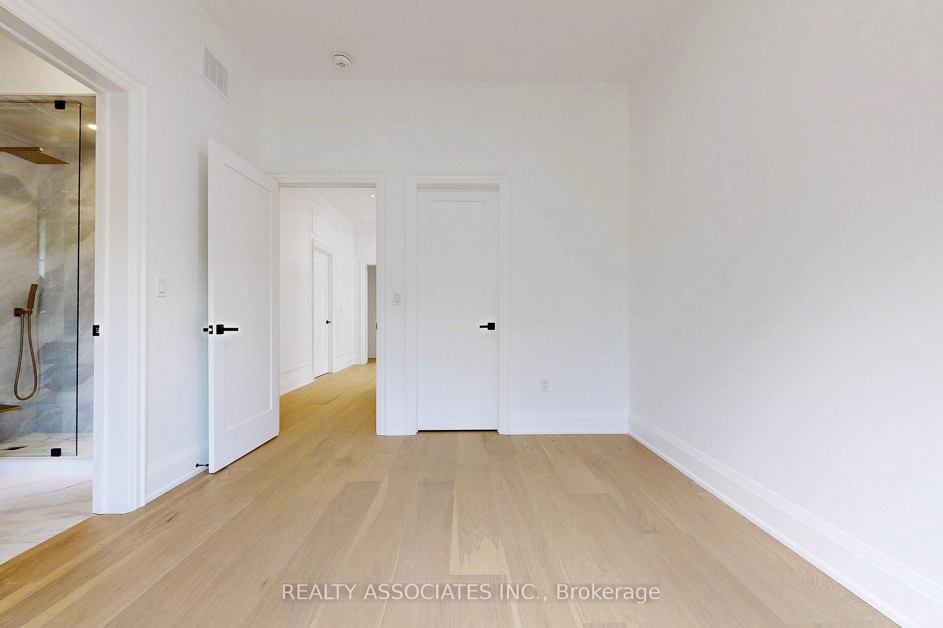 Photo 36 of 32 Cossar Avenue, Aurora, Aurora Highlands — HOMEH