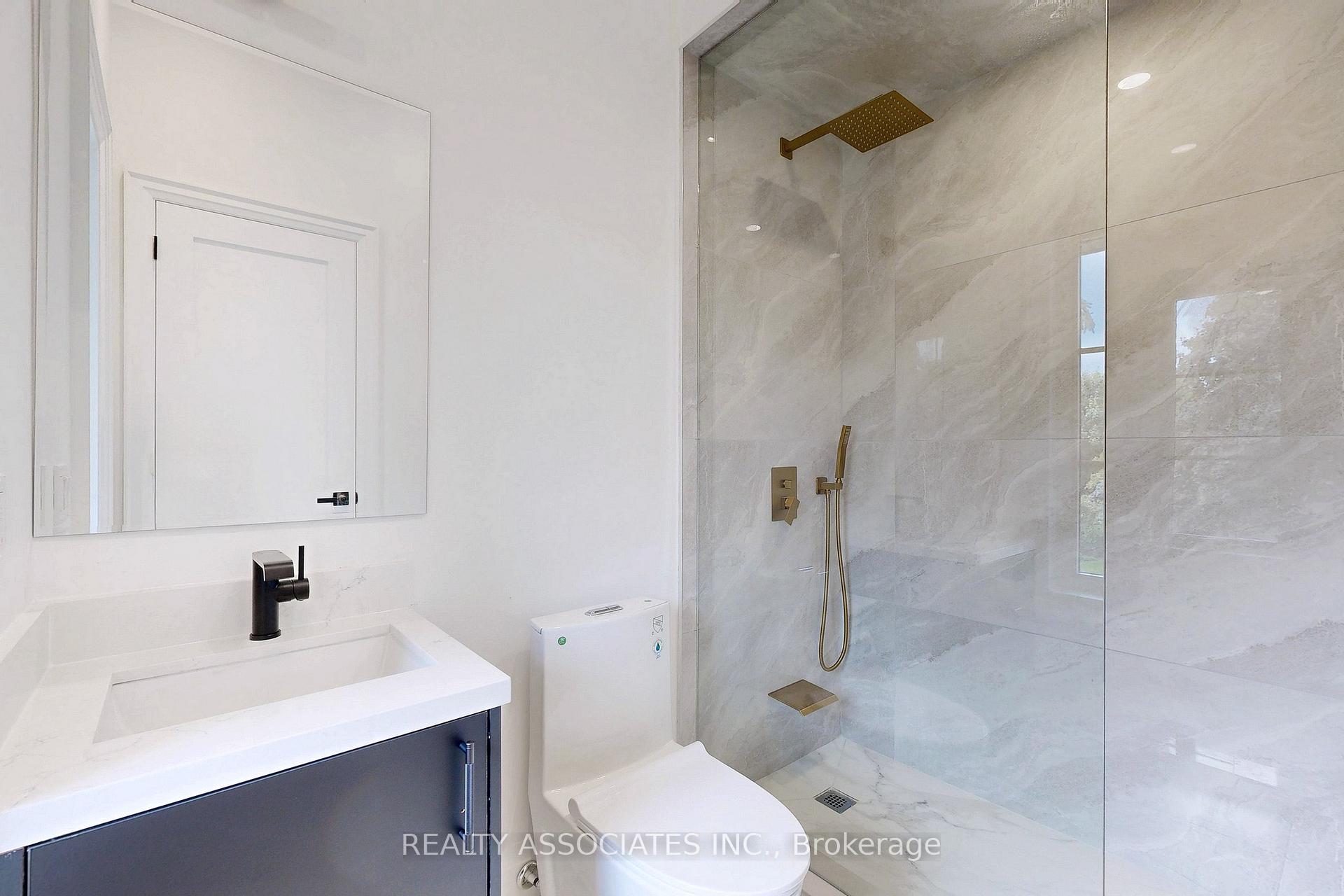 Photo 37 of 32 Cossar Avenue, Aurora, Aurora Highlands — HOMEH