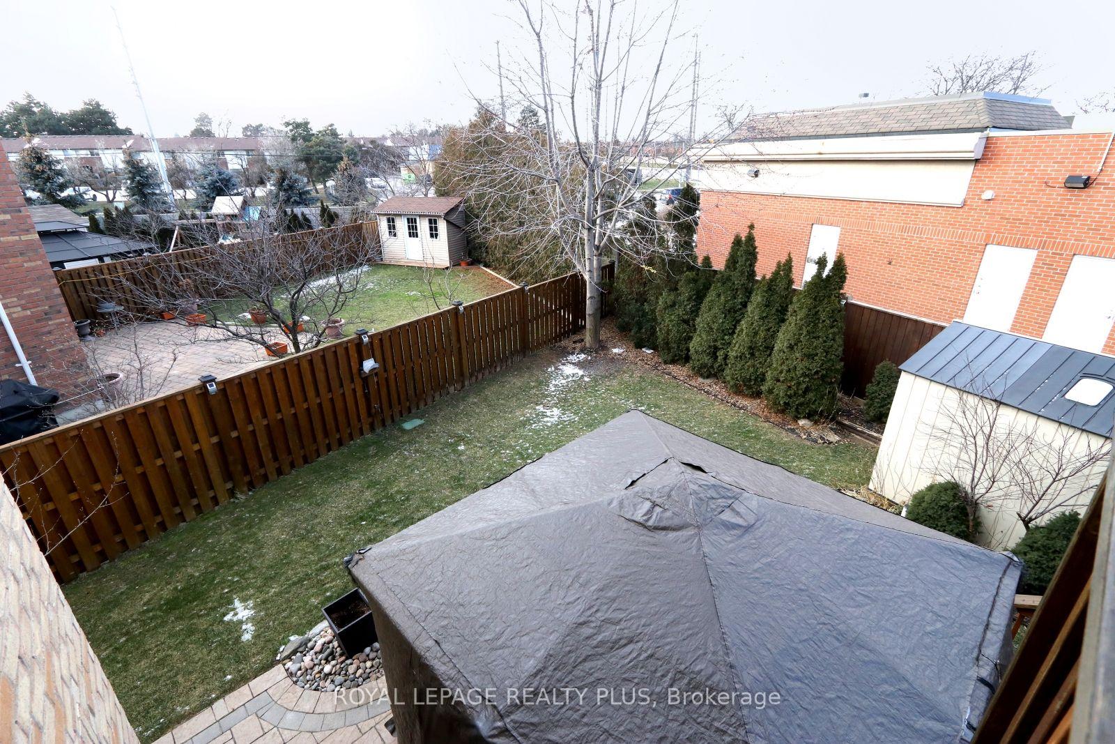 Photo 24 of 3656 Twinmaple Drive, Mississauga, Applewood — HOMEH