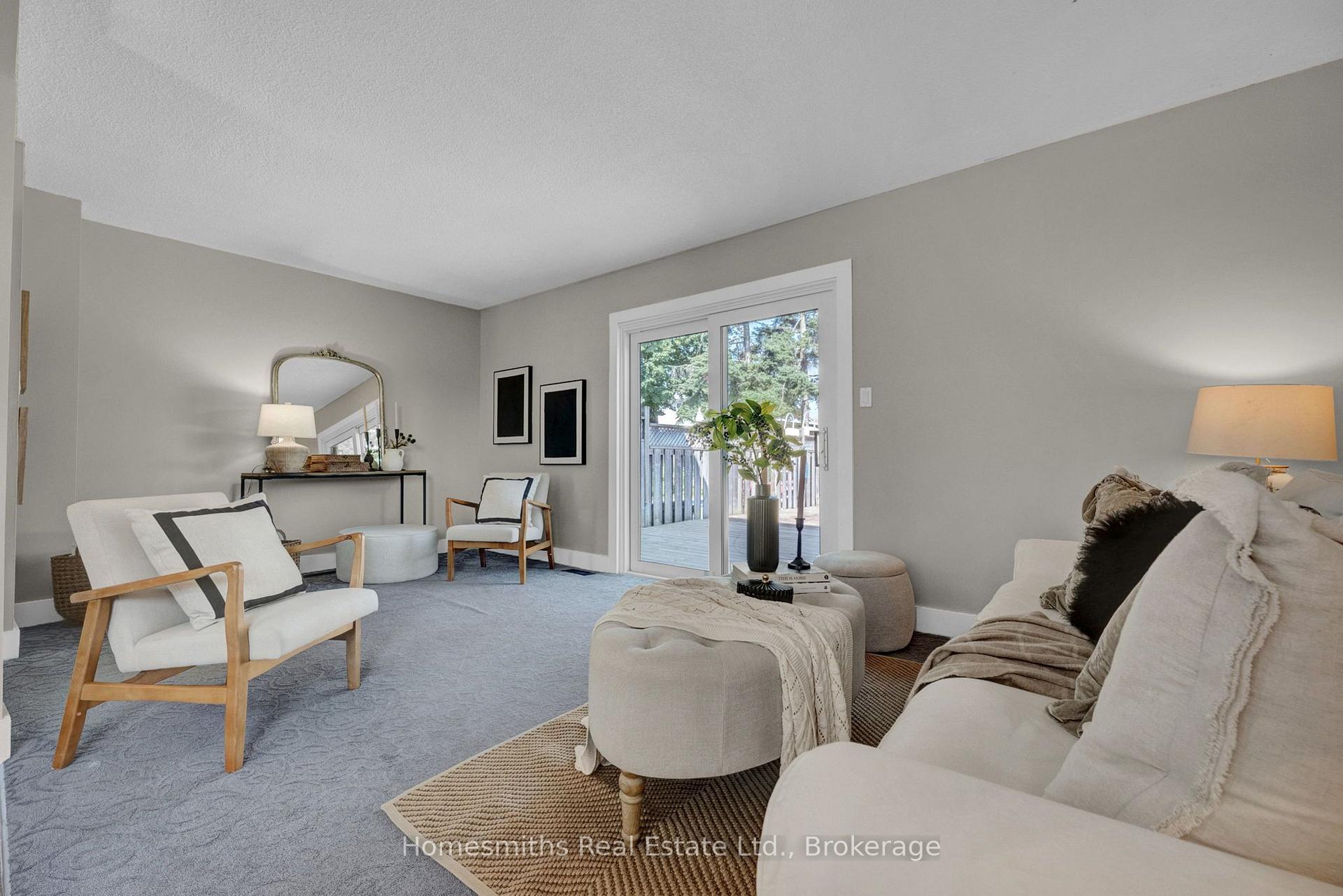 Photo 11 of 44 Loscombe Drive, Clarington, Bowmanville — HOMEH