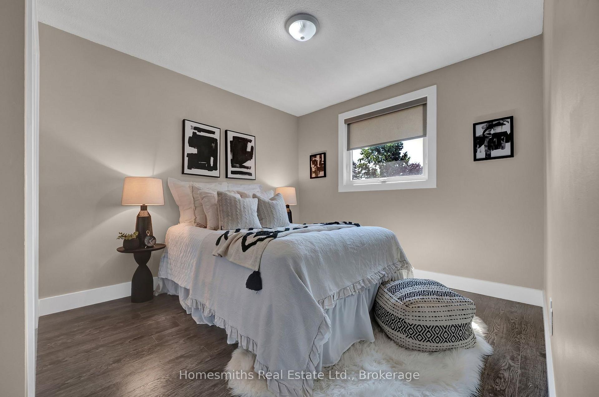 Photo 24 of 44 Loscombe Drive, Clarington, Bowmanville — HOMEH