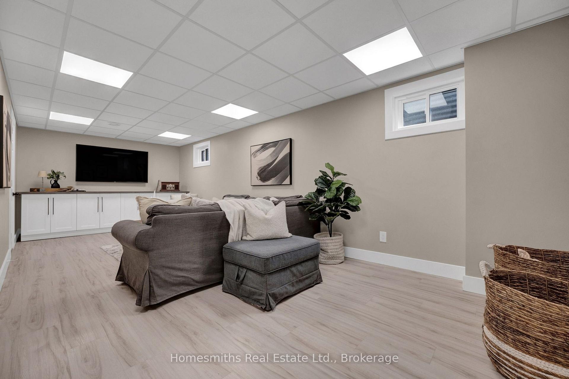 Photo 30 of 44 Loscombe Drive, Clarington, Bowmanville — HOMEH