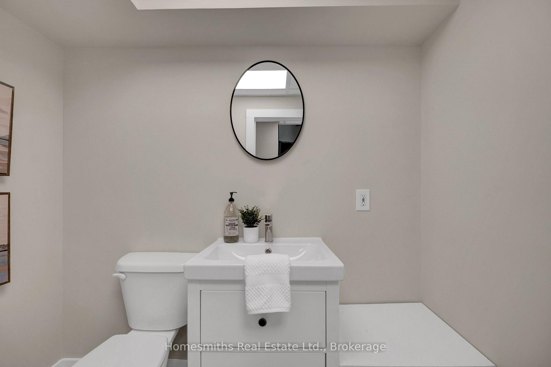 Photo 36 of 44 Loscombe Drive, Clarington, Bowmanville — HOMEH