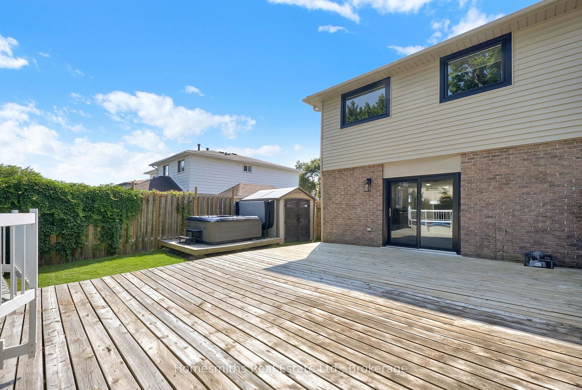 Photo 47 of 44 Loscombe Drive, Clarington, Bowmanville — HOMEH