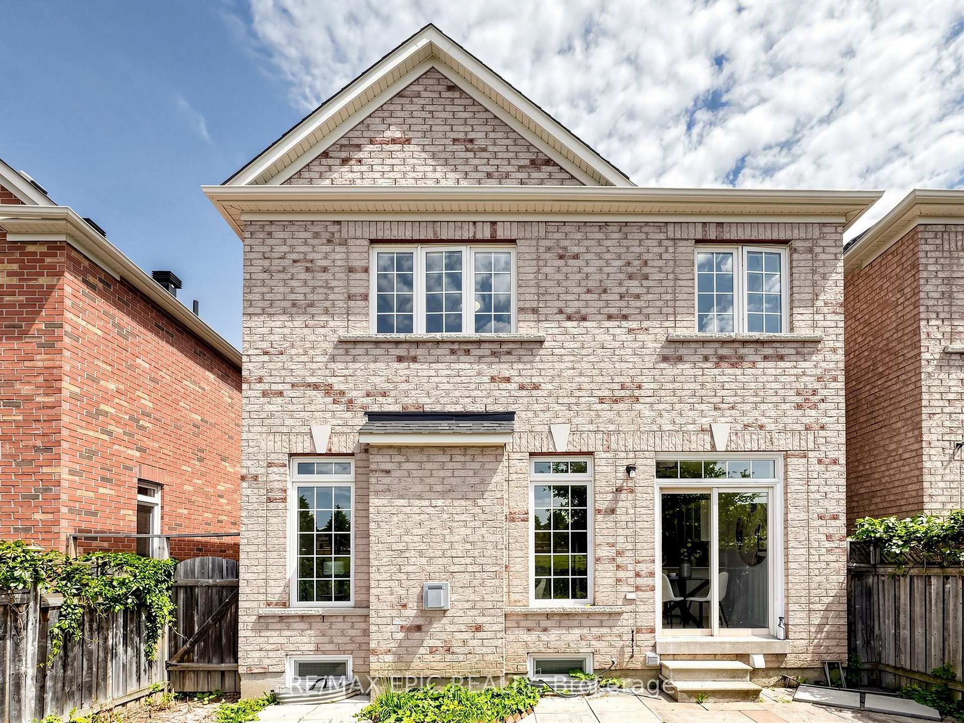 Photo 47 of 74 Dewpoint Road, Vaughan, Patterson — HOMEH