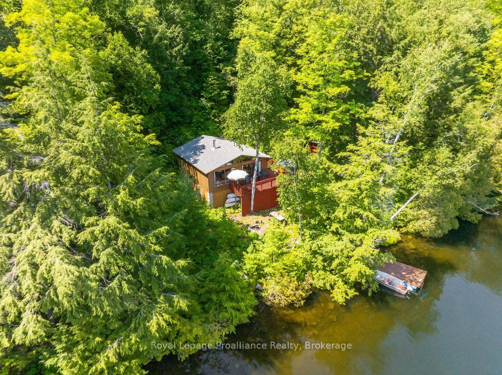 Photo 5 of 3310 Shabomeka Lake, Frontenac, Frontenac North — HOMEH
