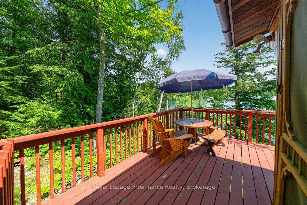 Photo 12 of 3310 Shabomeka Lake, Frontenac, Frontenac North — HOMEH
