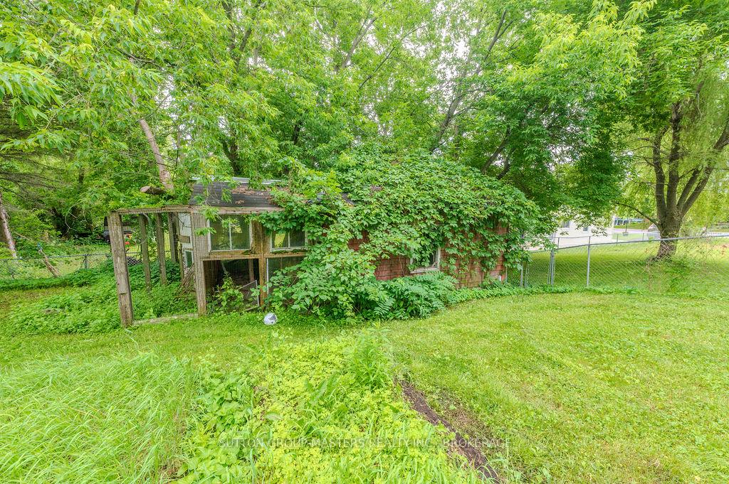 Photo 9 of 27 West Street W, Stone Mills, Stone Mills — HOMEH