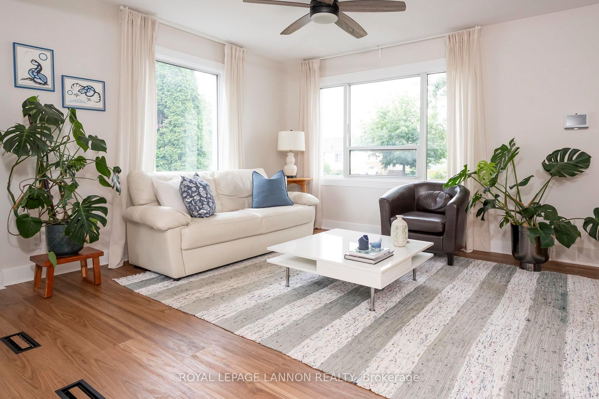 Photo 5 of 2035 Hamilton Avenue, Thunder Bay, Hyde Park — HOMEH