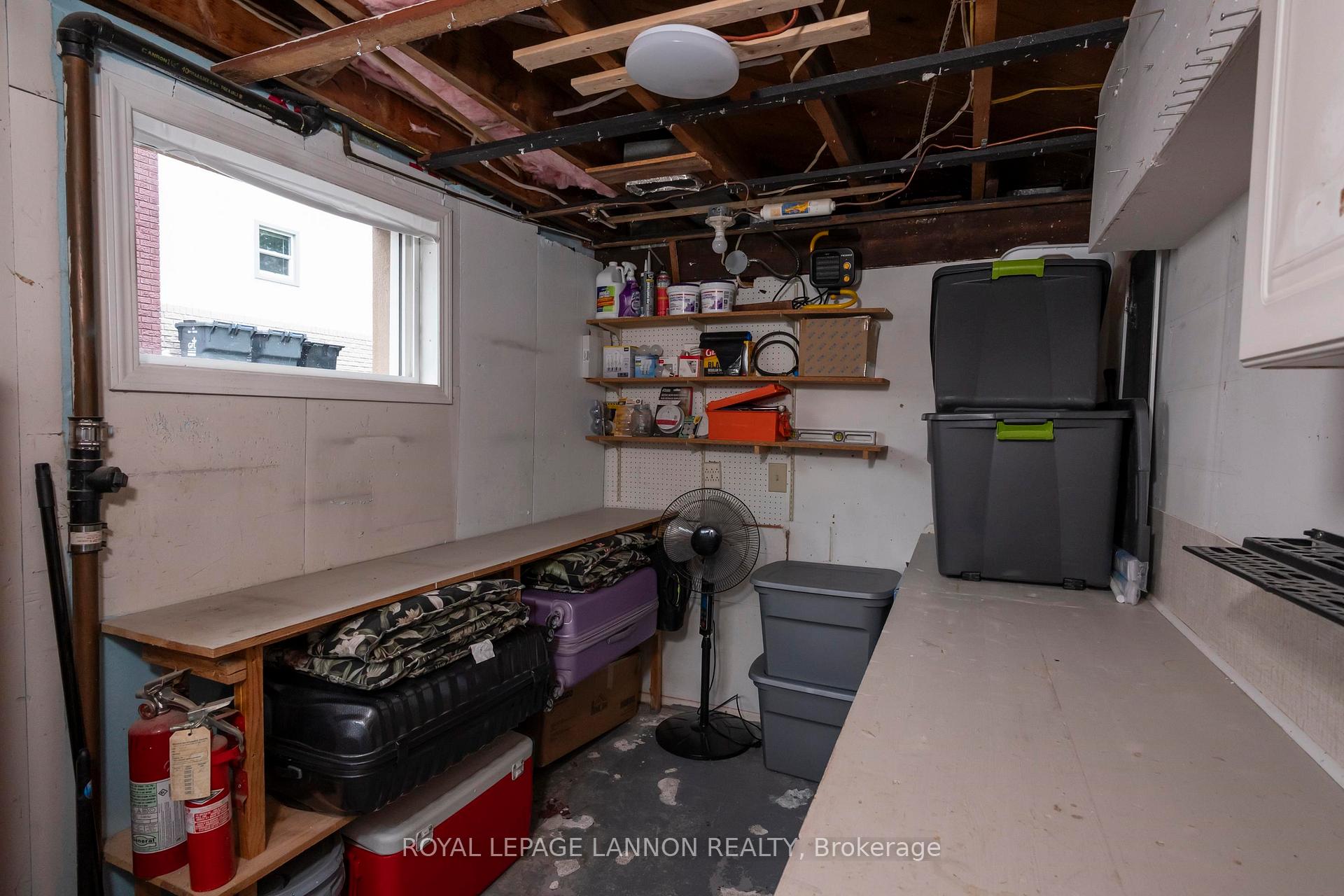 Photo 40 of 2035 Hamilton Avenue, Thunder Bay, Hyde Park — HOMEH