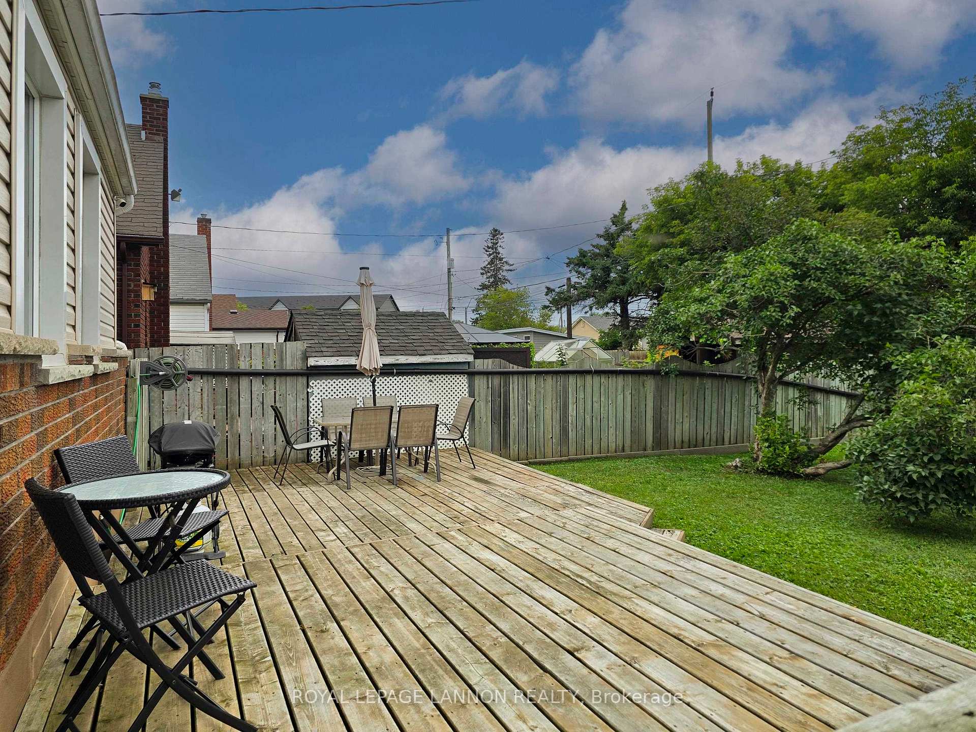 Photo 41 of 2035 Hamilton Avenue, Thunder Bay, Hyde Park — HOMEH