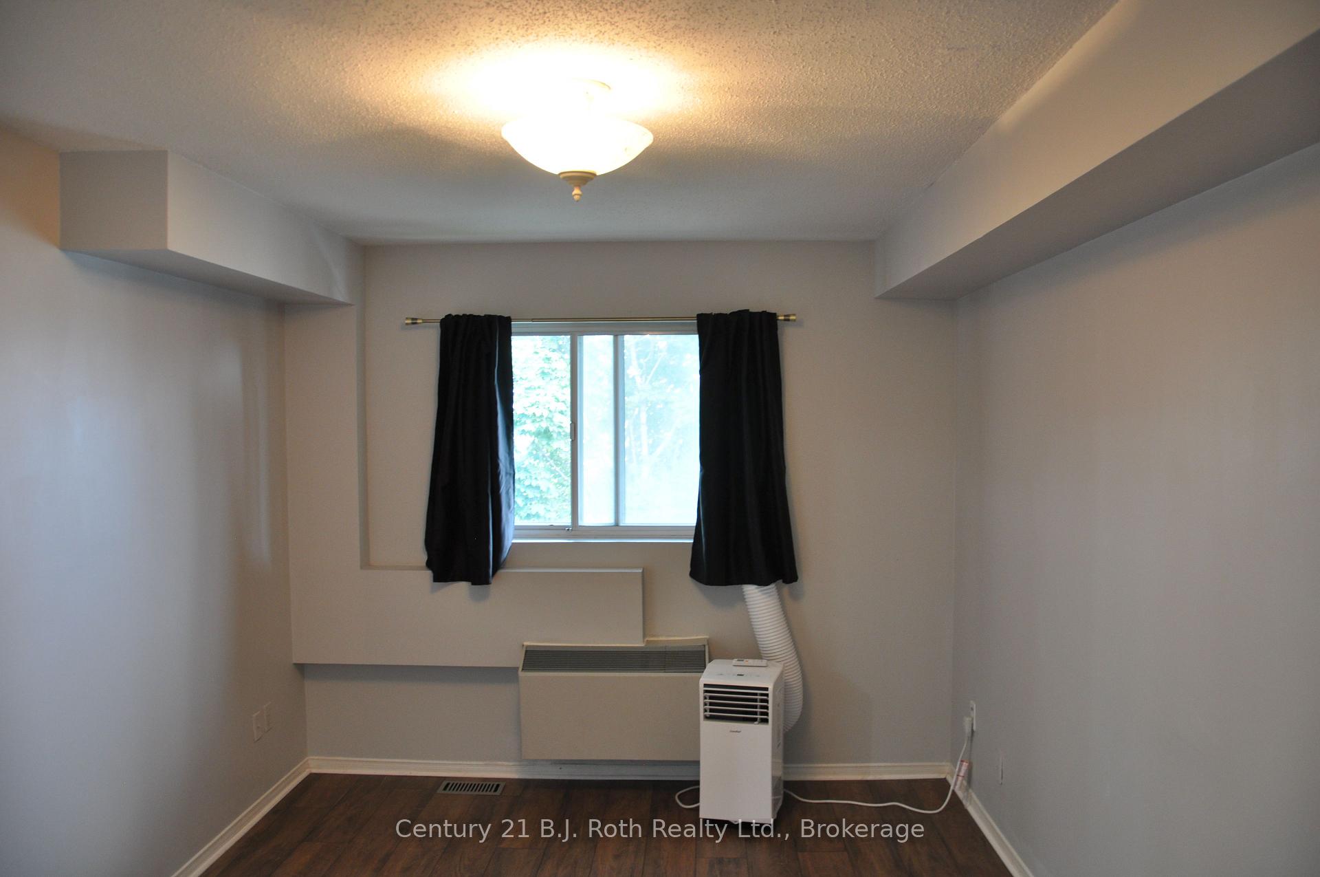Photo 5 of Unit 416, 126 Bell Farm Road, Barrie, Alliance — HOMEH