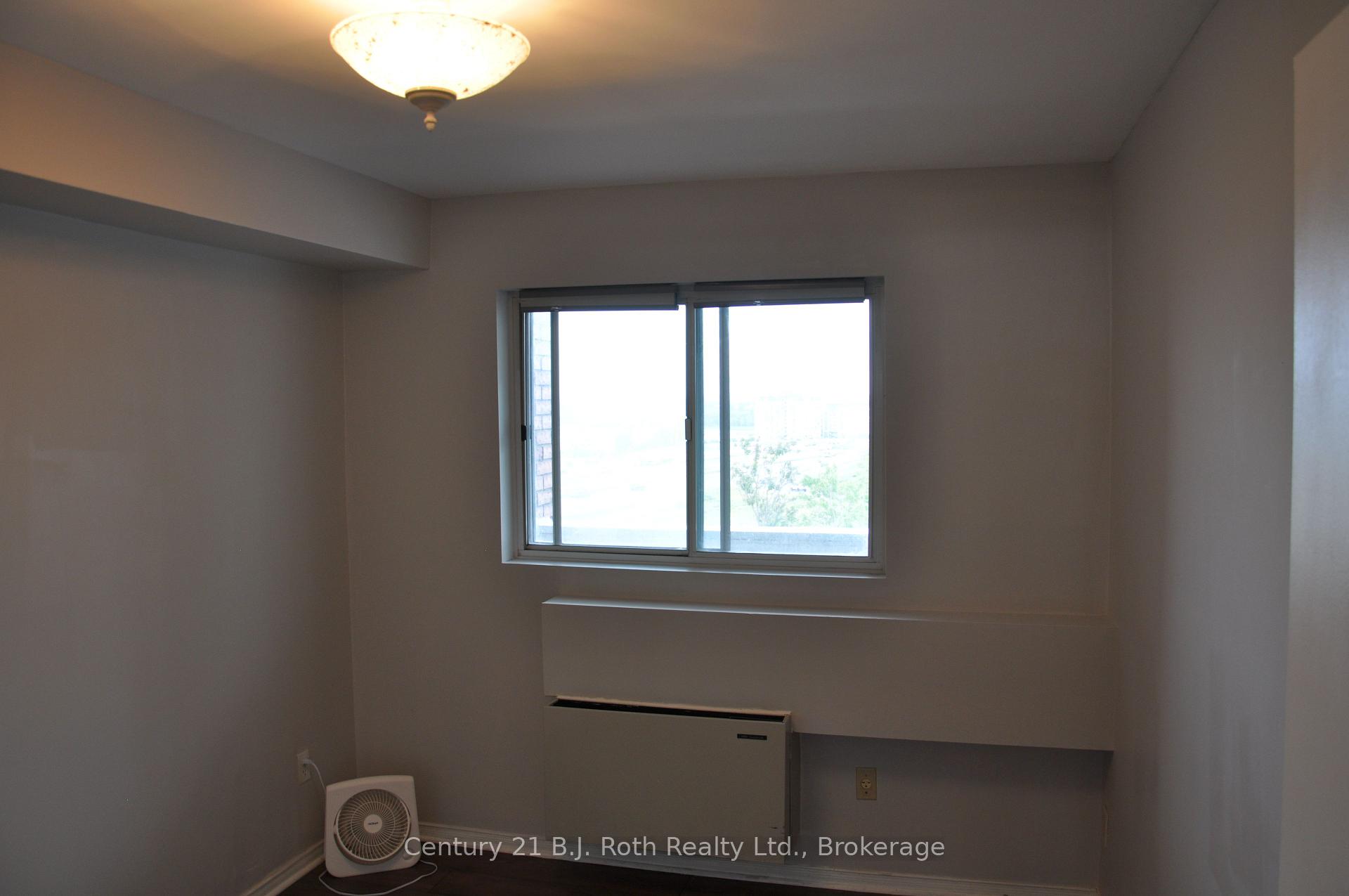 Photo 8 of Unit 416, 126 Bell Farm Road, Barrie, Alliance — HOMEH