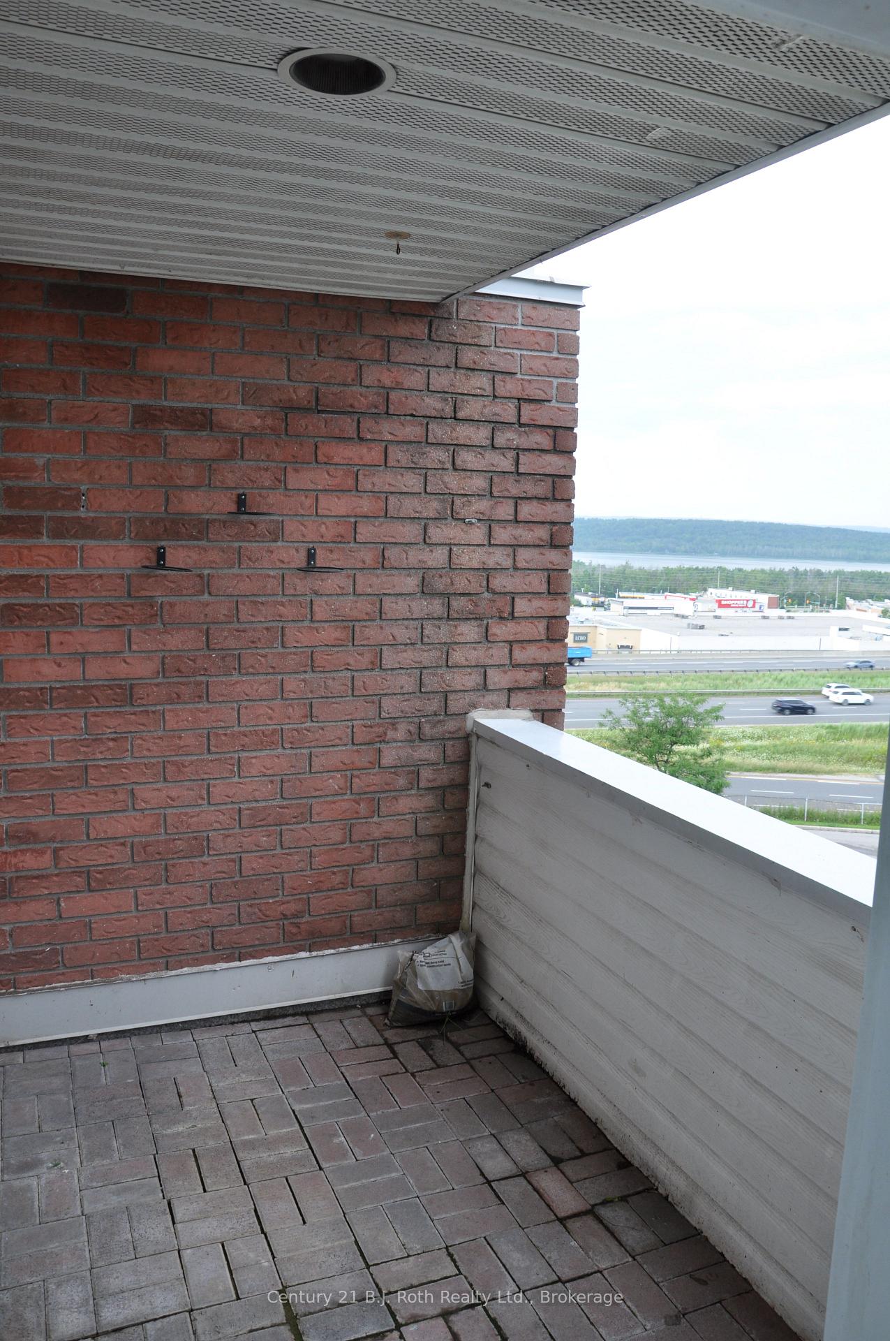 Photo 11 of Unit 416, 126 Bell Farm Road, Barrie, Alliance — HOMEH