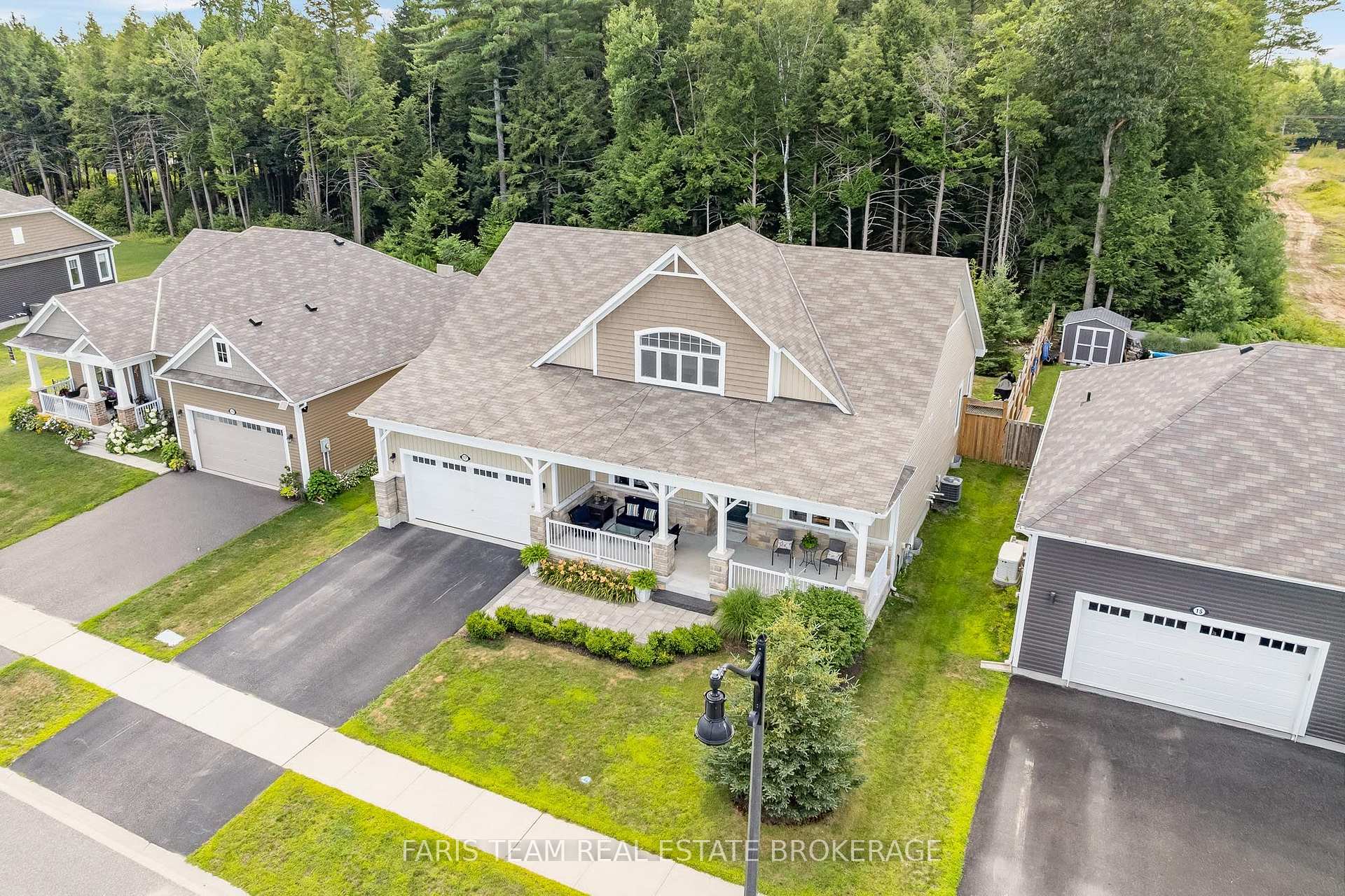 Front of 17 Fawnbrook Court