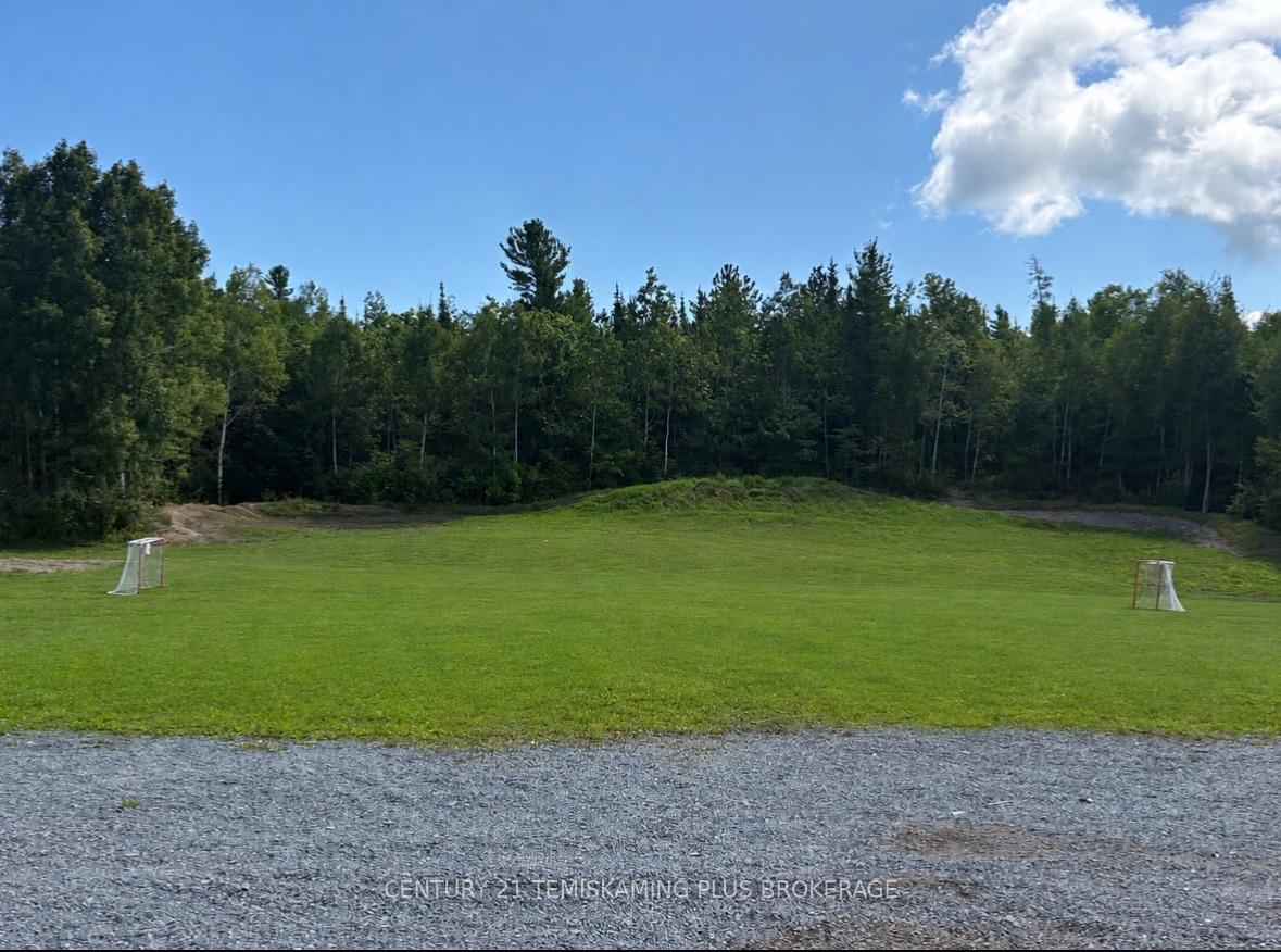 Photo 26 of 974381 Highway 567, Timmins, TCTDAR Outside — HOMEH