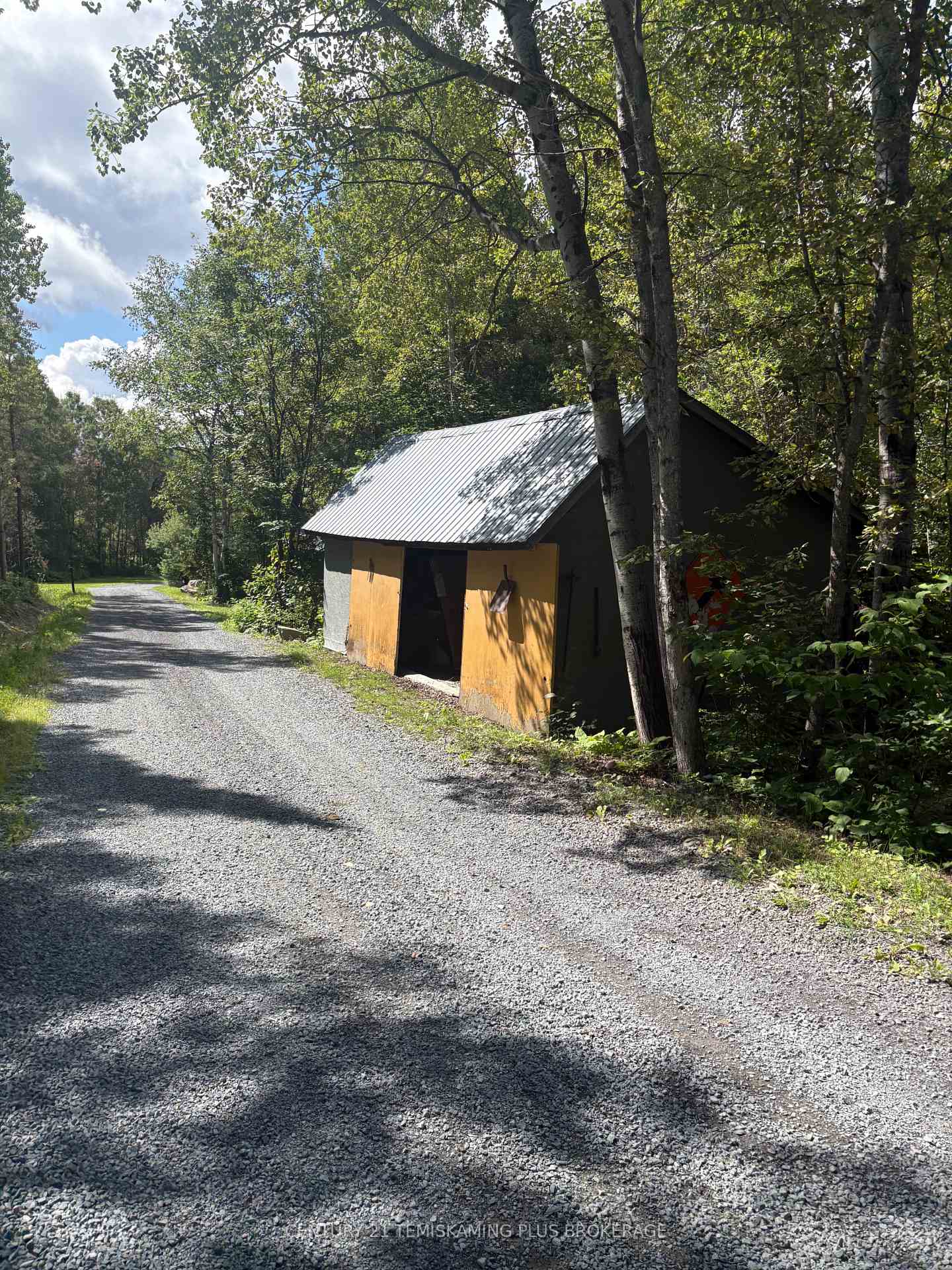 Photo 29 of 974381 Highway 567, Timmins, TCTDAR Outside — HOMEH
