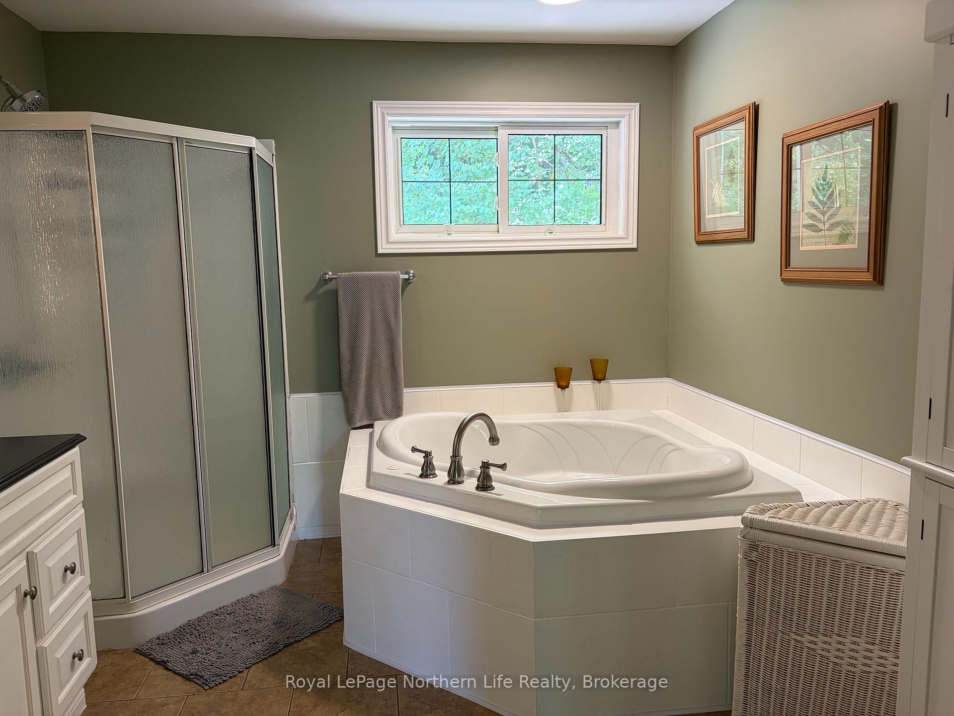Photo 26 of 472 O'connor Line, Powassan — HOMEH