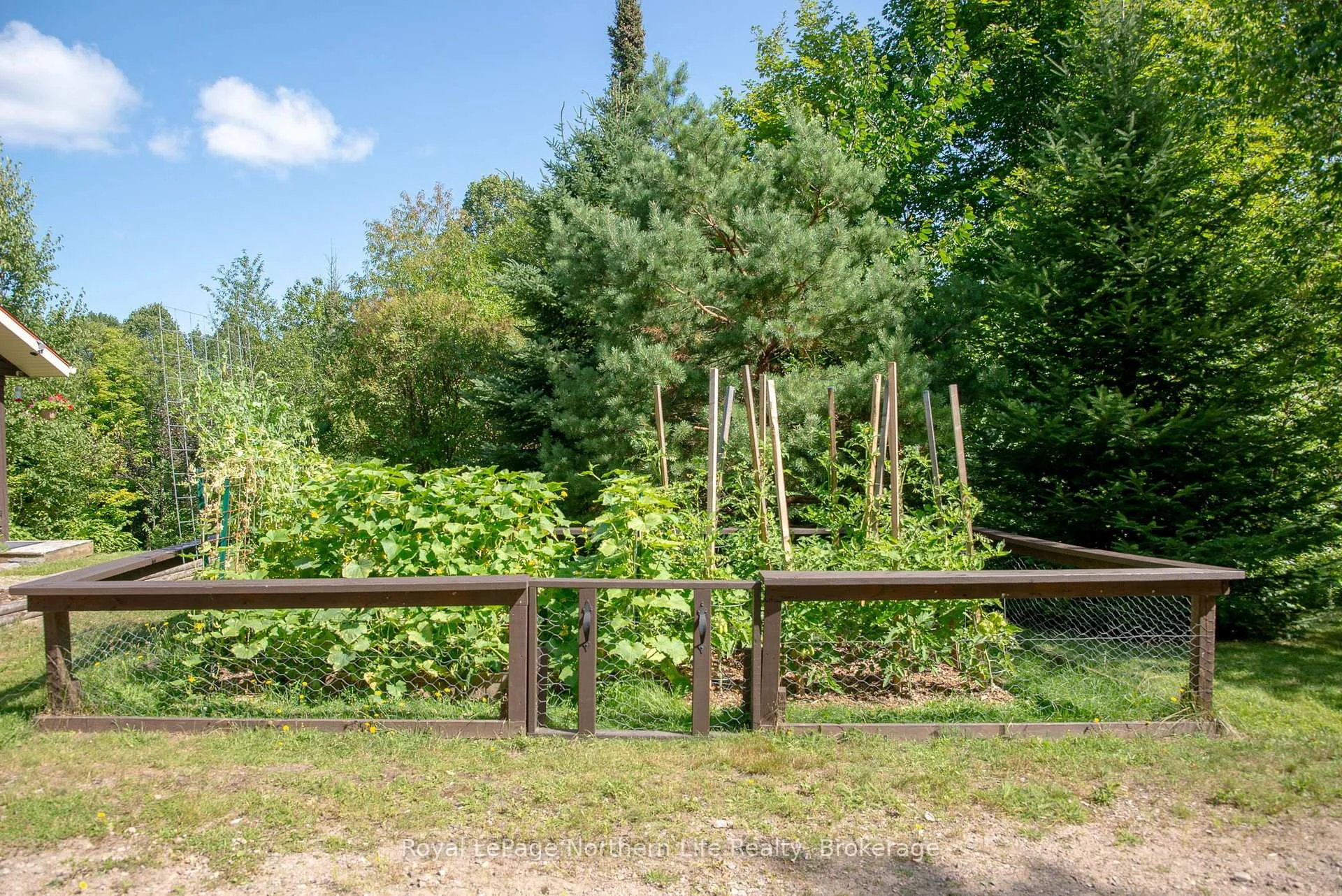 Photo 34 of 472 O'connor Line, Powassan — HOMEH