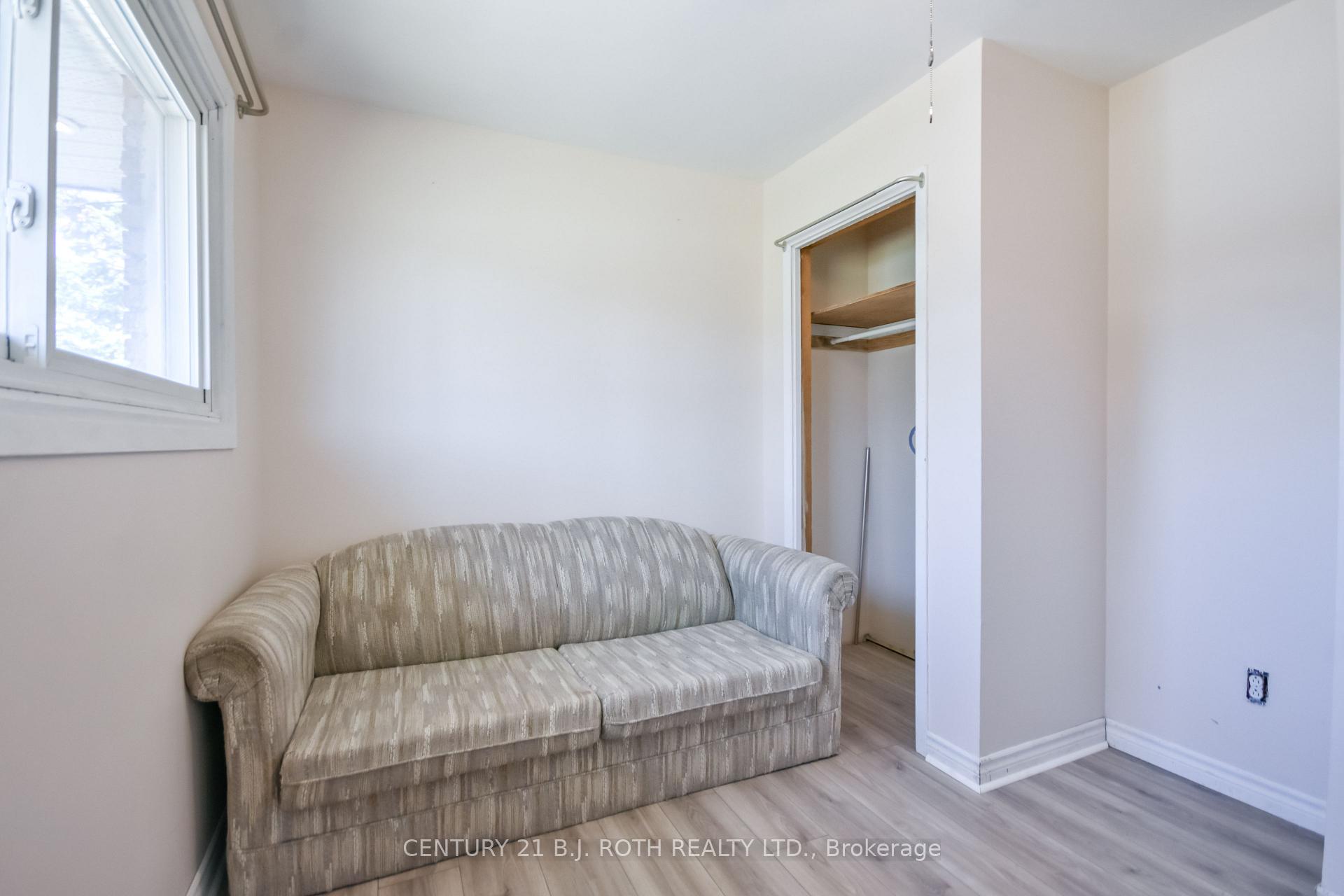 Photo 18 of 3039 Poplar Road, Innisfil, Rural Innisfil — HOMEH