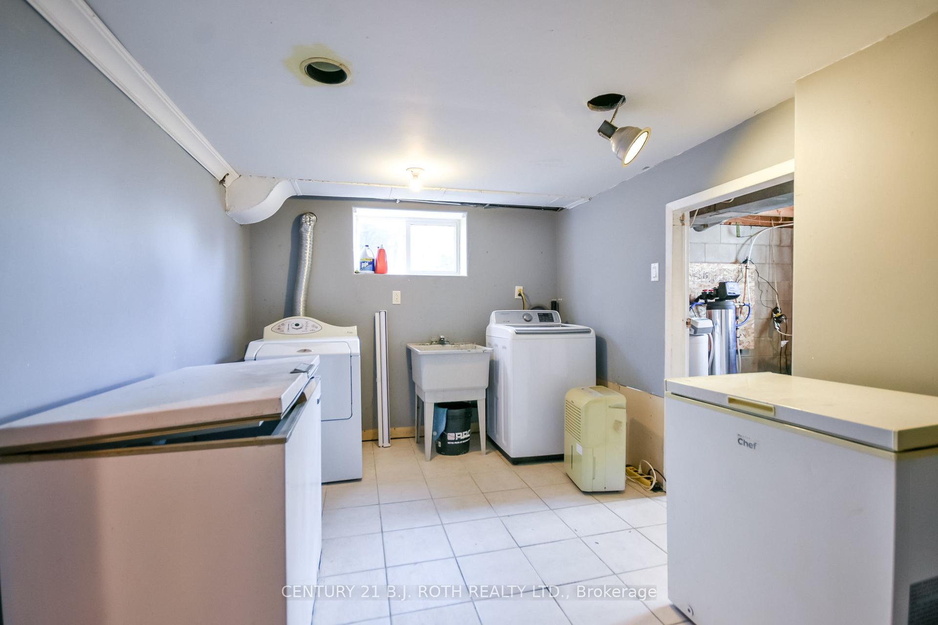 Photo 28 of 3039 Poplar Road, Innisfil, Rural Innisfil — HOMEH