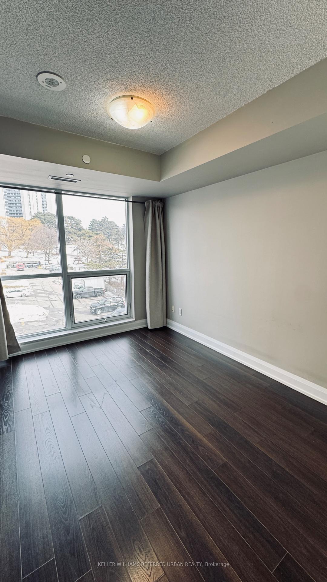 Photo 6 of Unit 508, 18 Graydon Hall Drive, North York, Parkwoods-Donalda — HOMEH