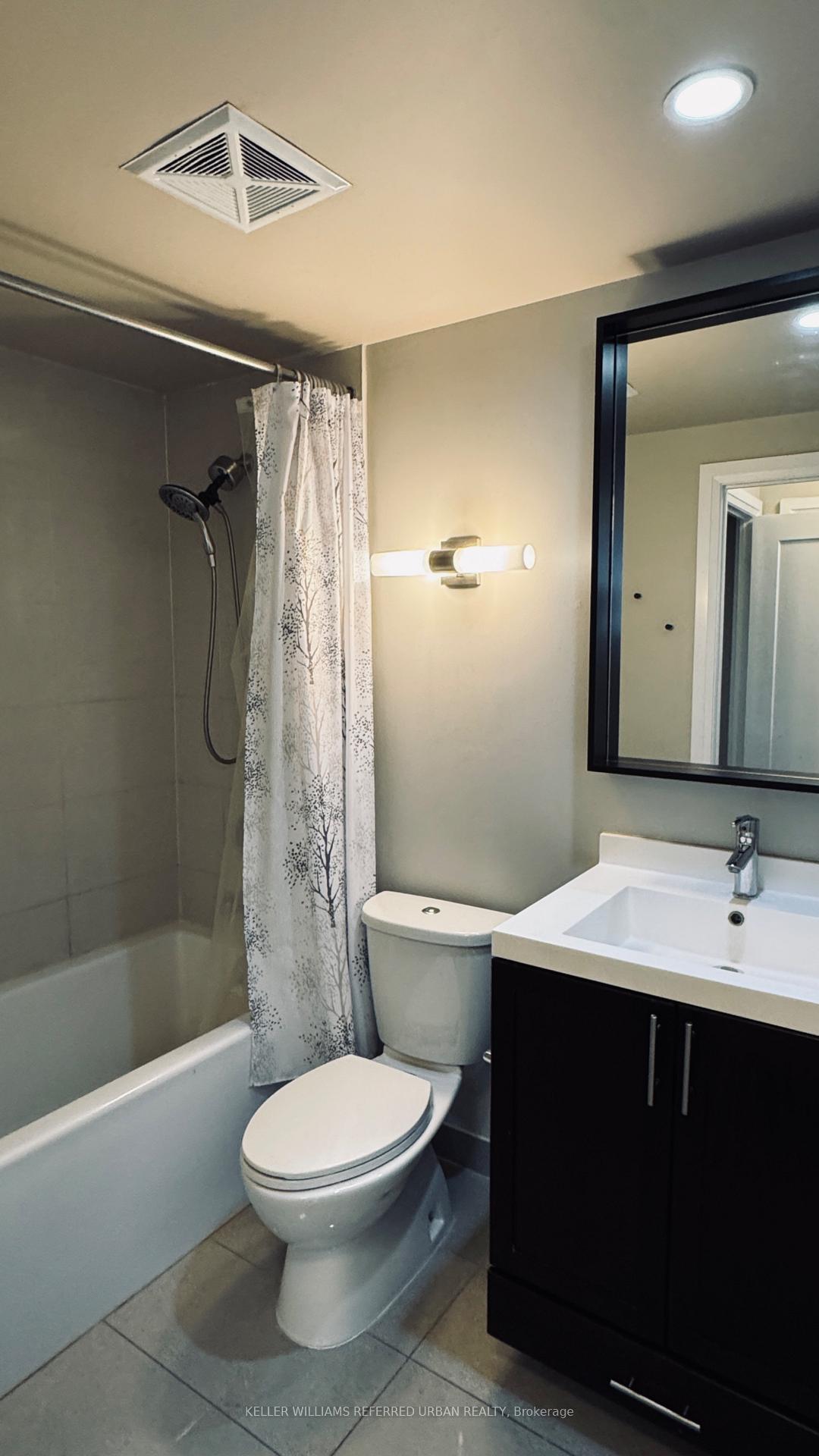 Photo 8 of Unit 508, 18 Graydon Hall Drive, North York, Parkwoods-Donalda — HOMEH