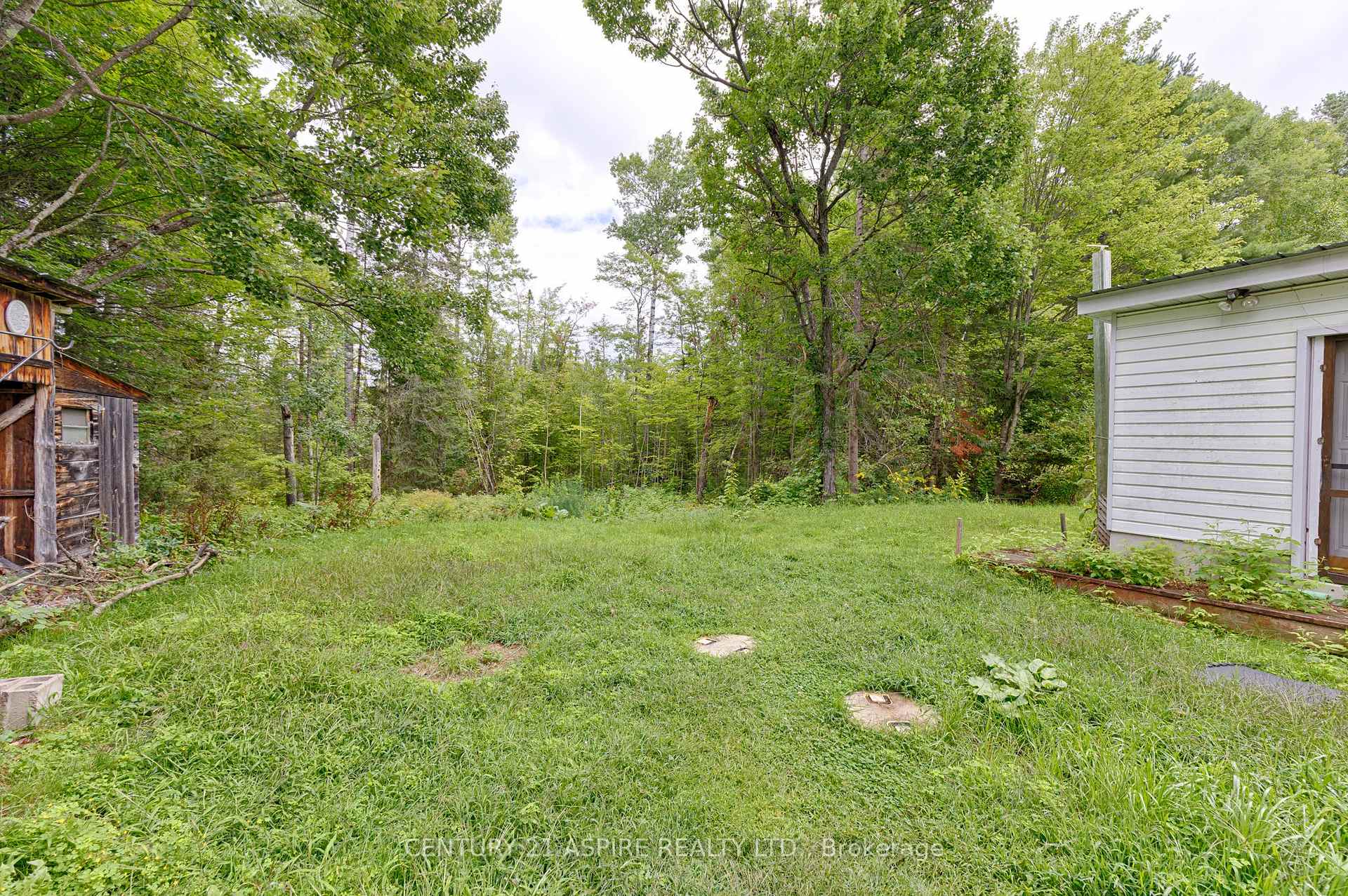 Photo 39 of 32868 Highway 17, Deep River, Deep River — HOMEH