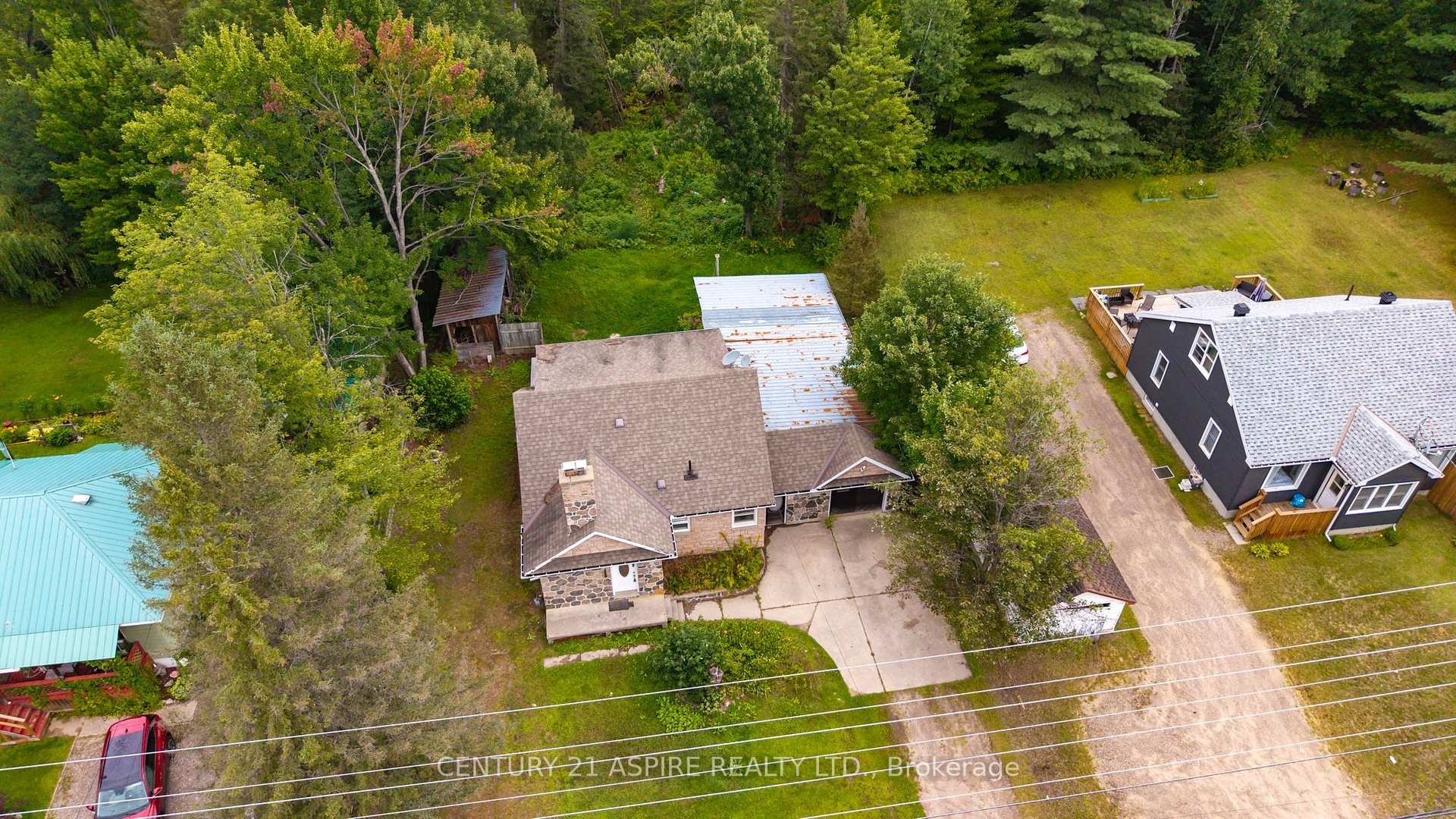 Photo 43 of 32868 Highway 17, Deep River, Deep River — HOMEH
