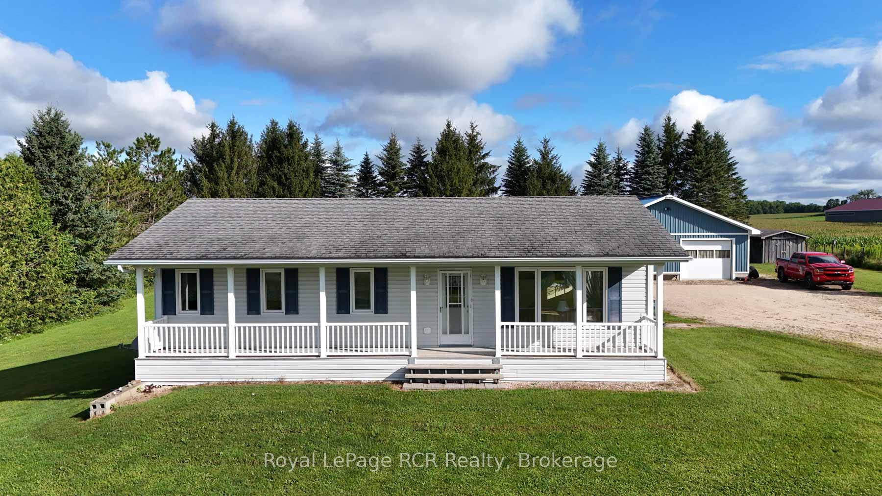 Photo 4 of 145379 Southgate Road 14 E, Southgate — HOMEH