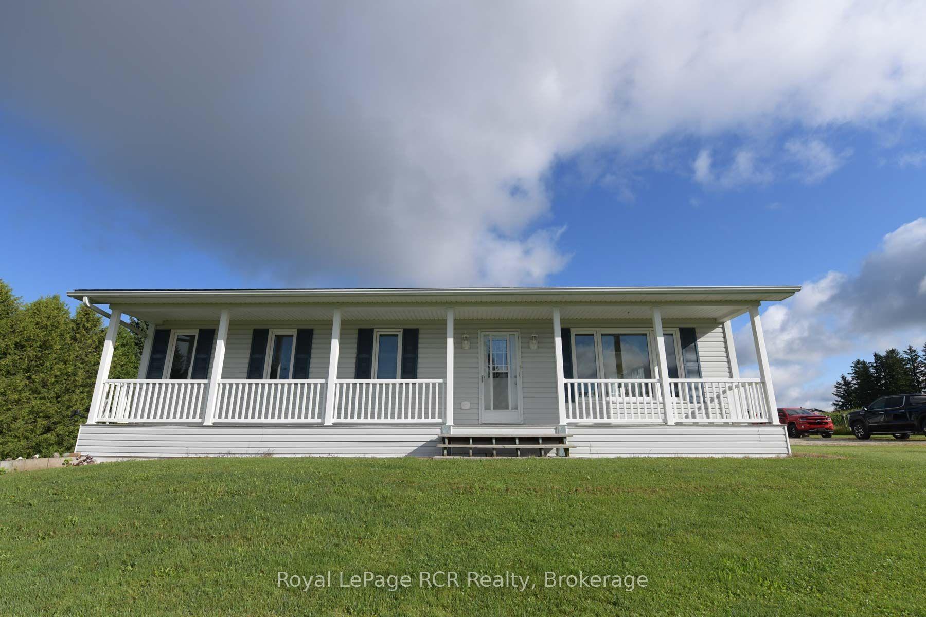 Photo 6 of 145379 Southgate Road 14 E, Southgate — HOMEH
