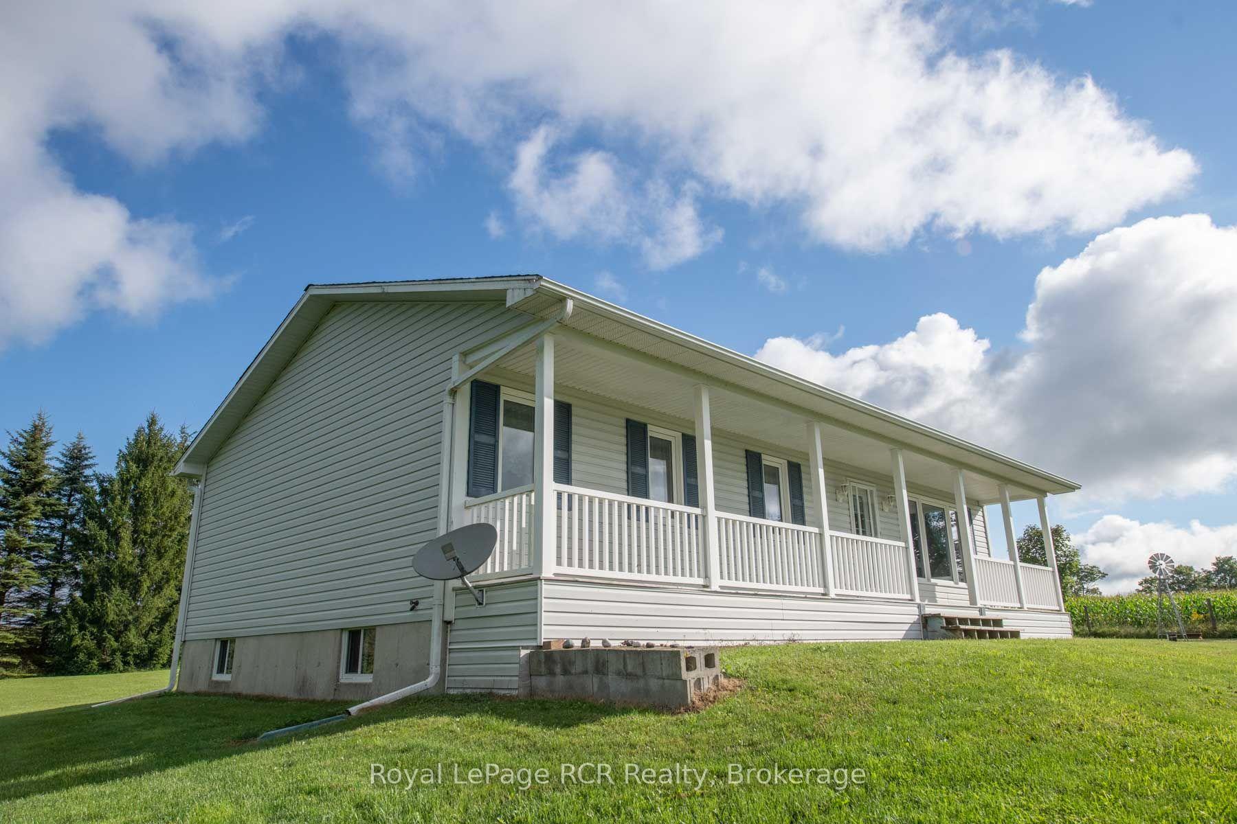 Photo 8 of 145379 Southgate Road 14 E, Southgate — HOMEH