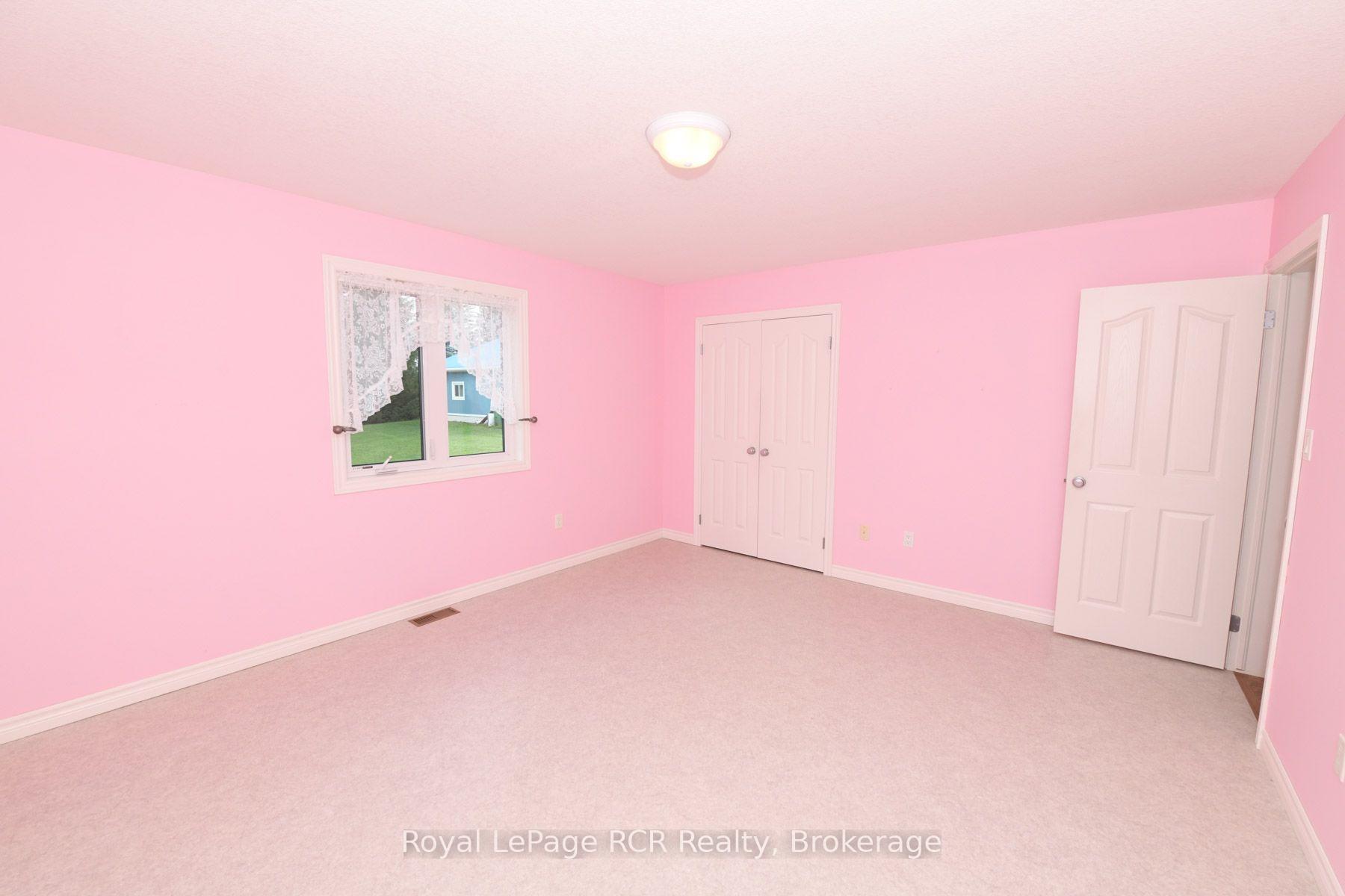 Photo 27 of 145379 Southgate Road 14 E, Southgate — HOMEH