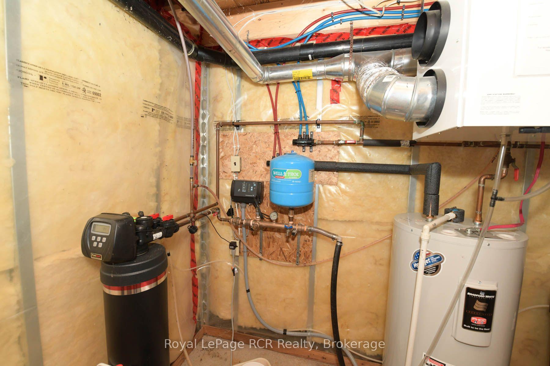 Photo 46 of 145379 Southgate Road 14 E, Southgate — HOMEH