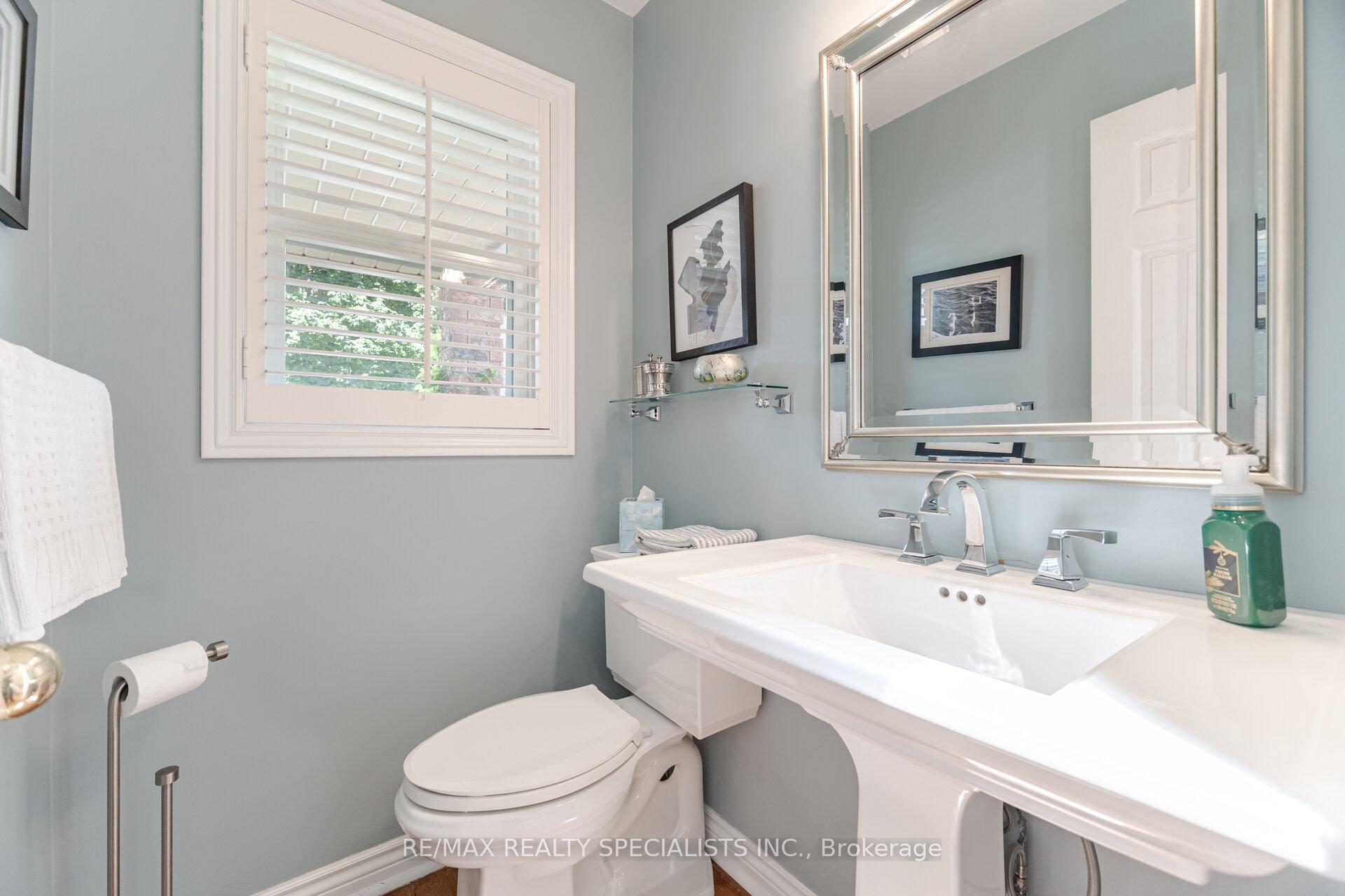Photo 35 of 5612 Shillington Drive, Mississauga, Hurontario — HOMEH