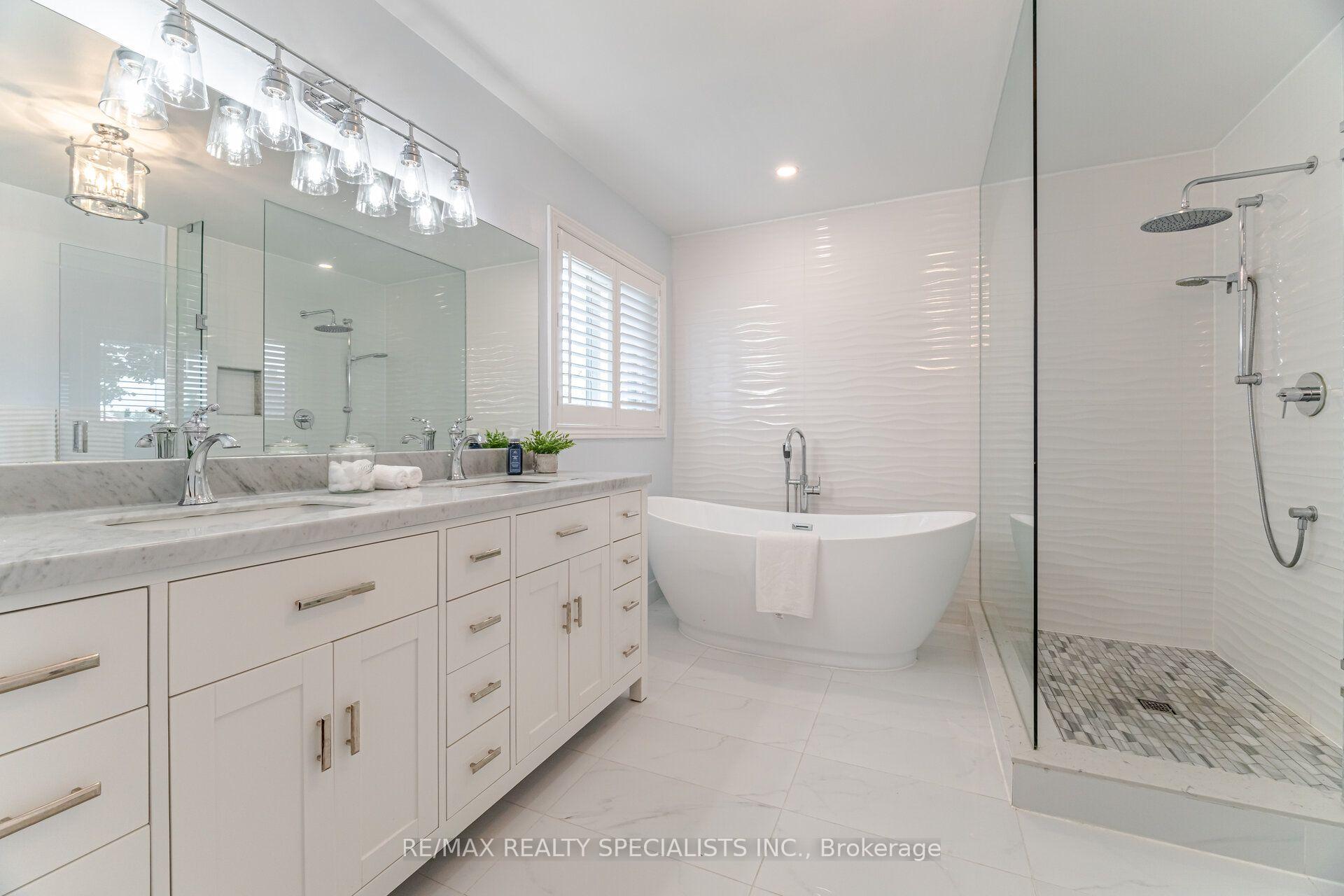 Photo 28 of 5612 Shillington Drive, Mississauga, Hurontario — HOMEH