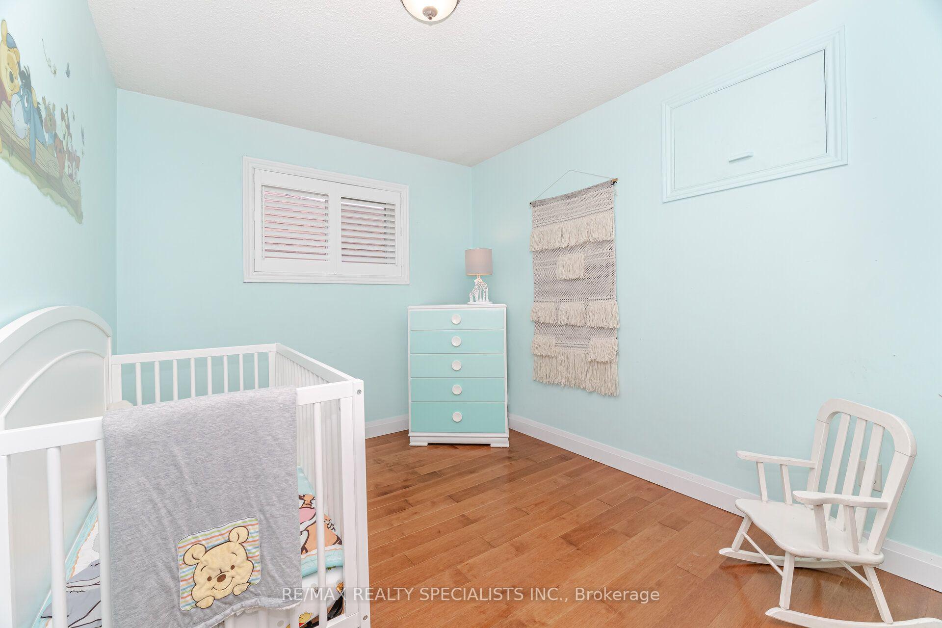 Photo 36 of 5612 Shillington Drive, Mississauga, Hurontario — HOMEH