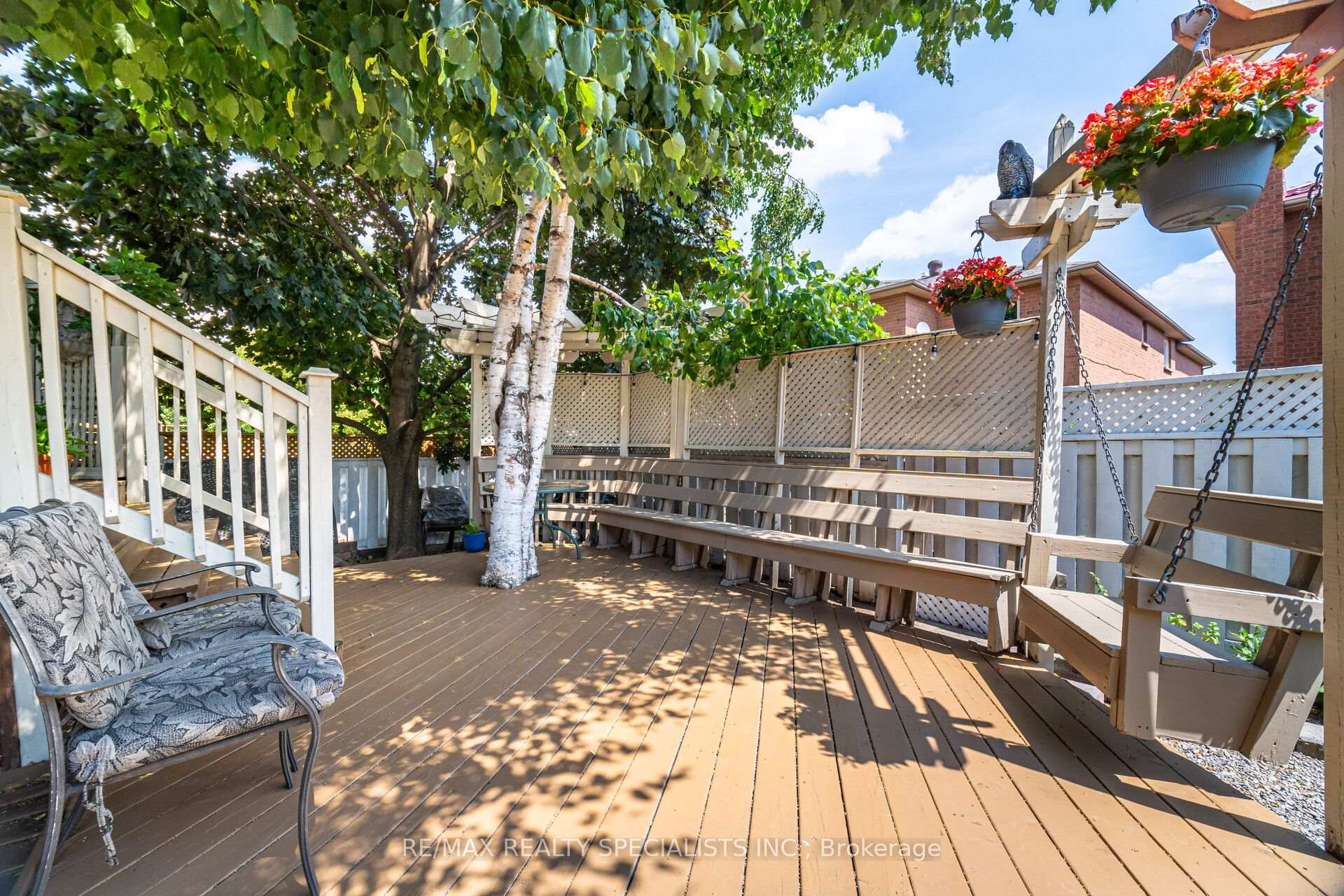 Photo 62 of 5612 Shillington Drive, Mississauga, Hurontario — HOMEH