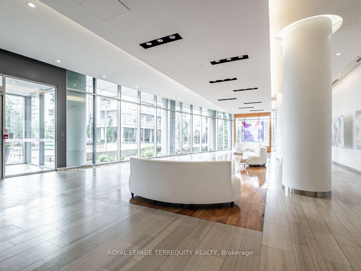 Photo 3 of Unit 2008, 70 Forest Manor Road, North York, Henry Farm — HOMEH