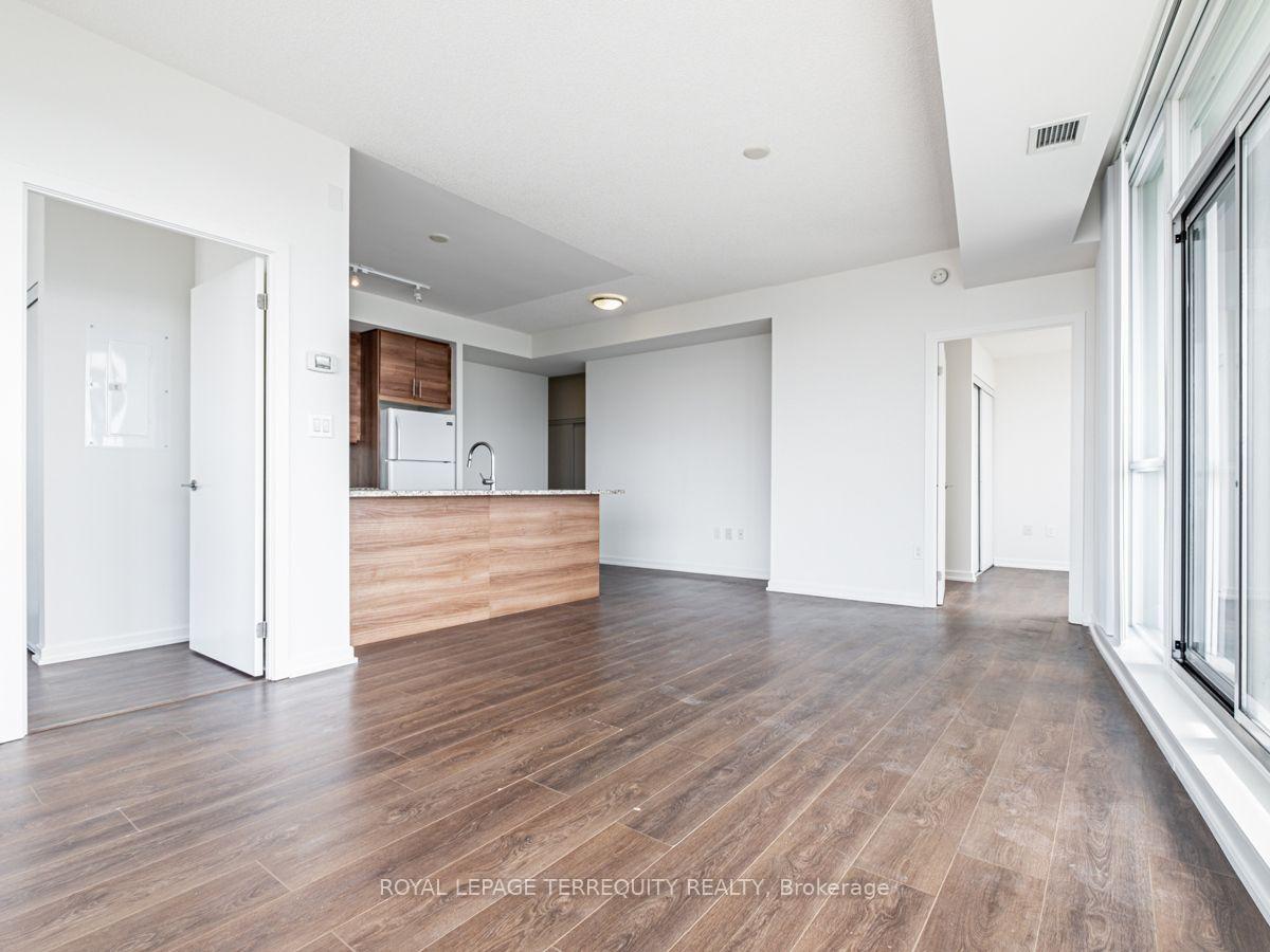 Photo 15 of Unit 2008, 70 Forest Manor Road, North York, Henry Farm — HOMEH