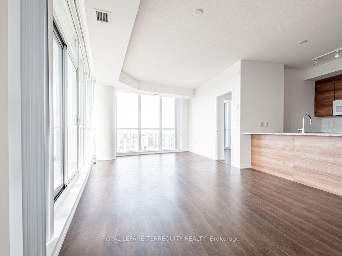 Photo 17 of Unit 2008, 70 Forest Manor Road, North York, Henry Farm — HOMEH