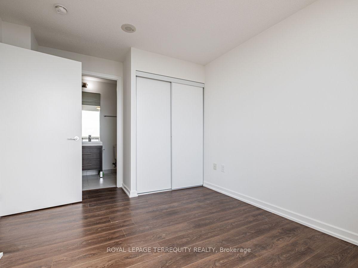 Photo 24 of Unit 2008, 70 Forest Manor Road, North York, Henry Farm — HOMEH