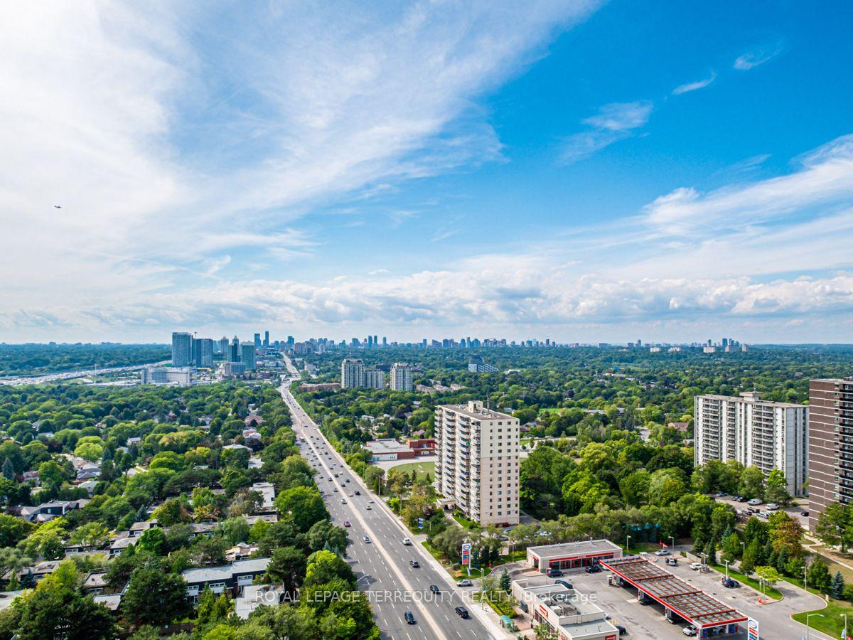 Photo 29 of Unit 2008, 70 Forest Manor Road, North York, Henry Farm — HOMEH